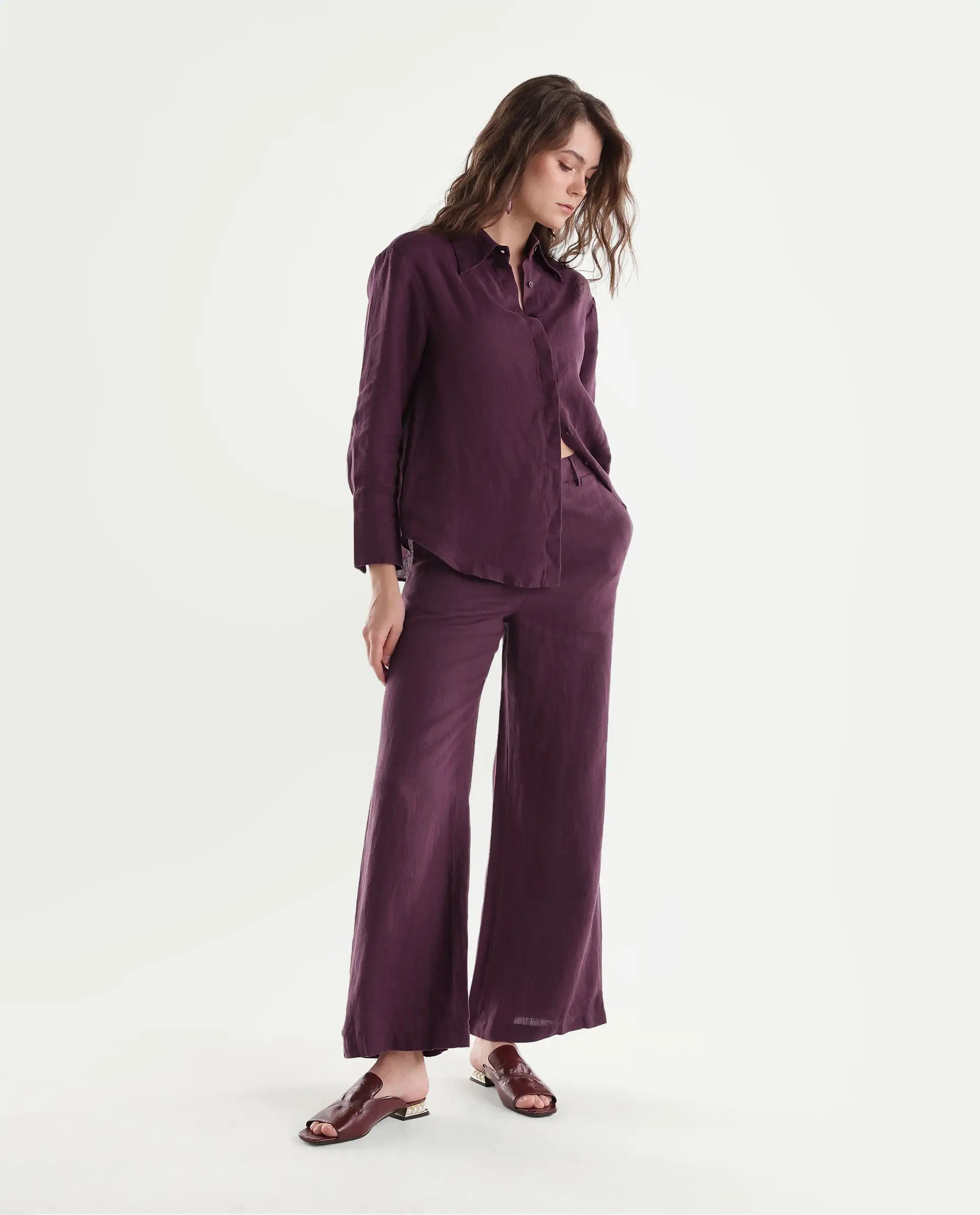 Rareism Women's Rubon-B Dusky Maroon 100% Linen Wide Leg Plain Trouser