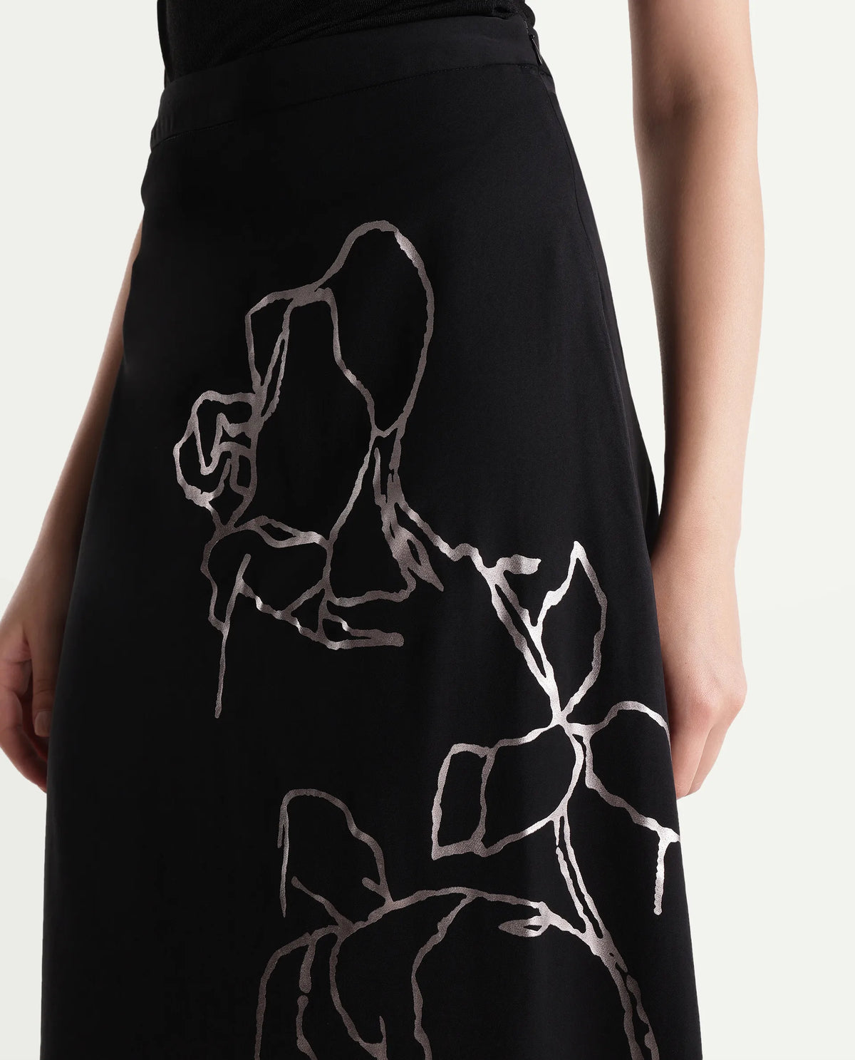 Rareism Women's Xylia Black Polyester A-Line Plain Skirt