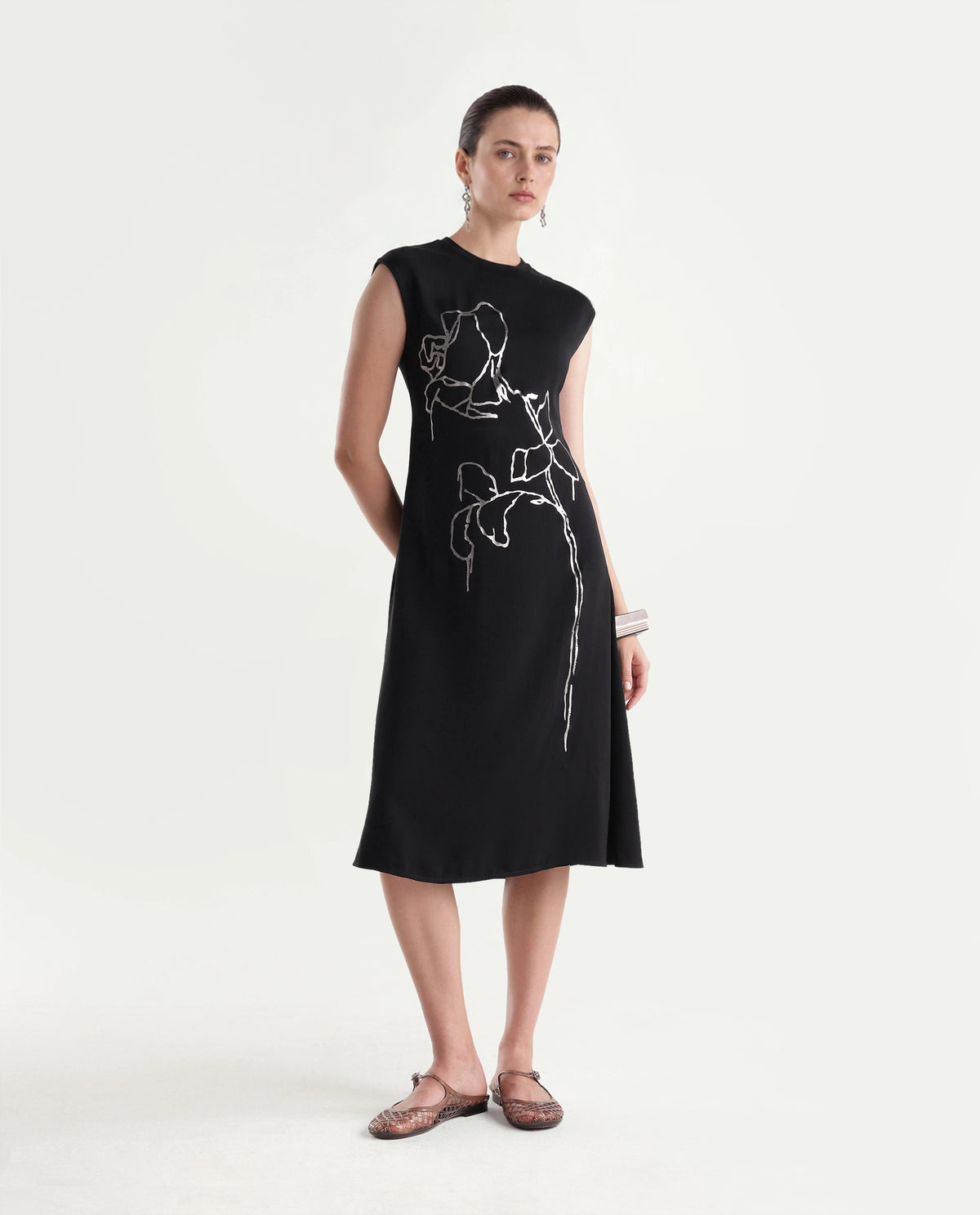 Rareism Women's Xaria Black Polyester High Neck Sheath Floral Print Dress