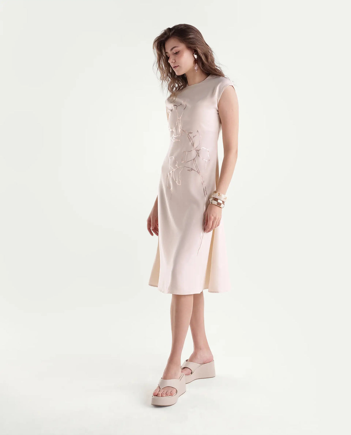 Rareism Women's Xaria Off White Polyester High Neck Sheath Floral Print Dress