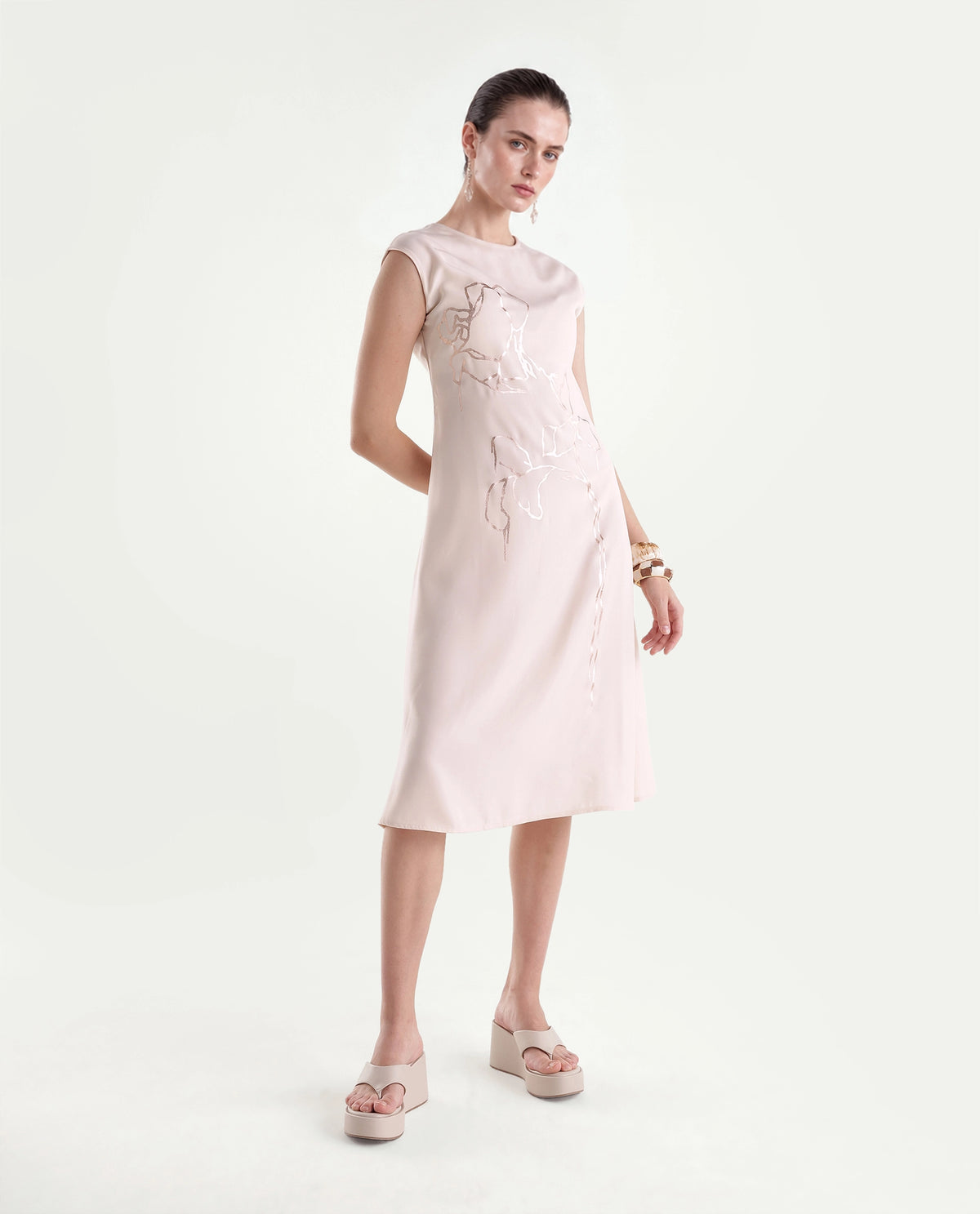 Rareism Women's Xaria Off White Polyester High Neck Sheath Floral Print Dress