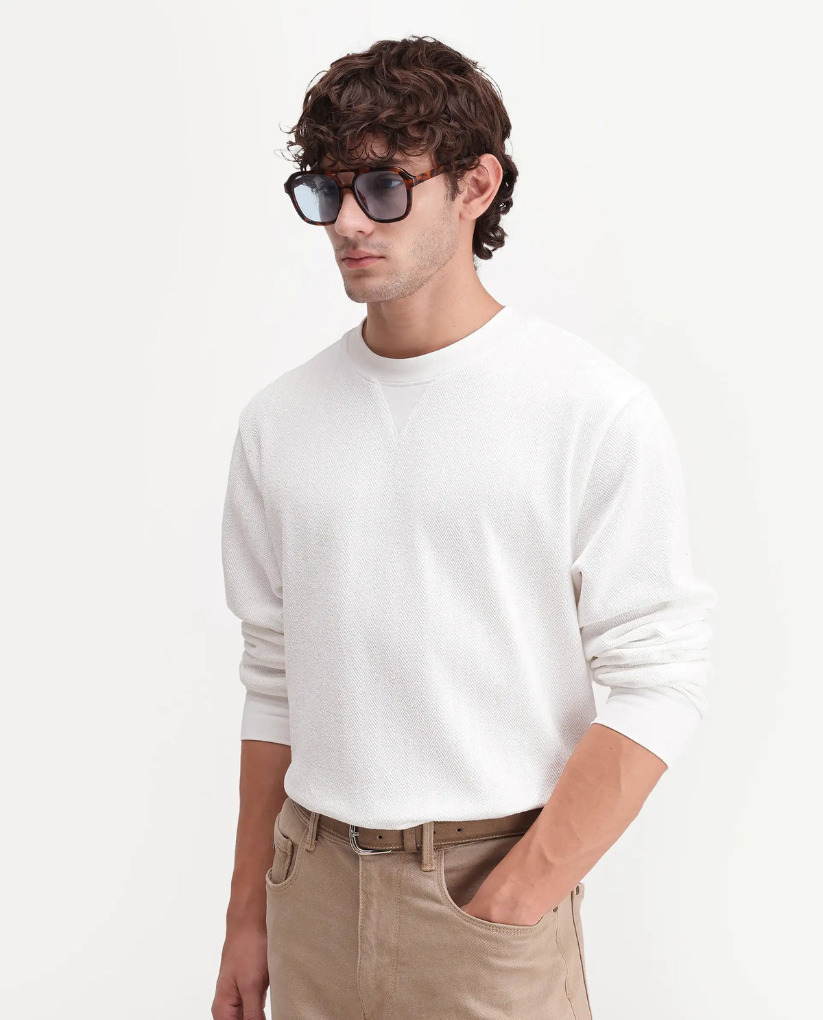 Rare Rabbit Men's Yargi Primary Off White Cotton Blend Crew Neck Regular Jacquard Sweatshirt