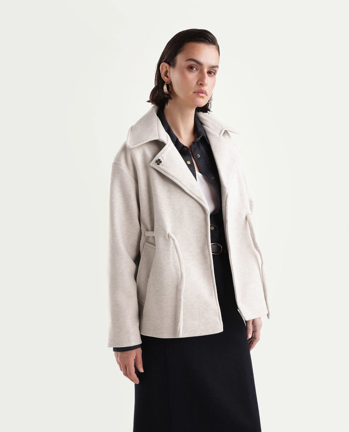 Rareism Women's Nittizaw26 Off White Polyester Blend Lapel Neck Snap Button Regular Plain Jacket - image 4