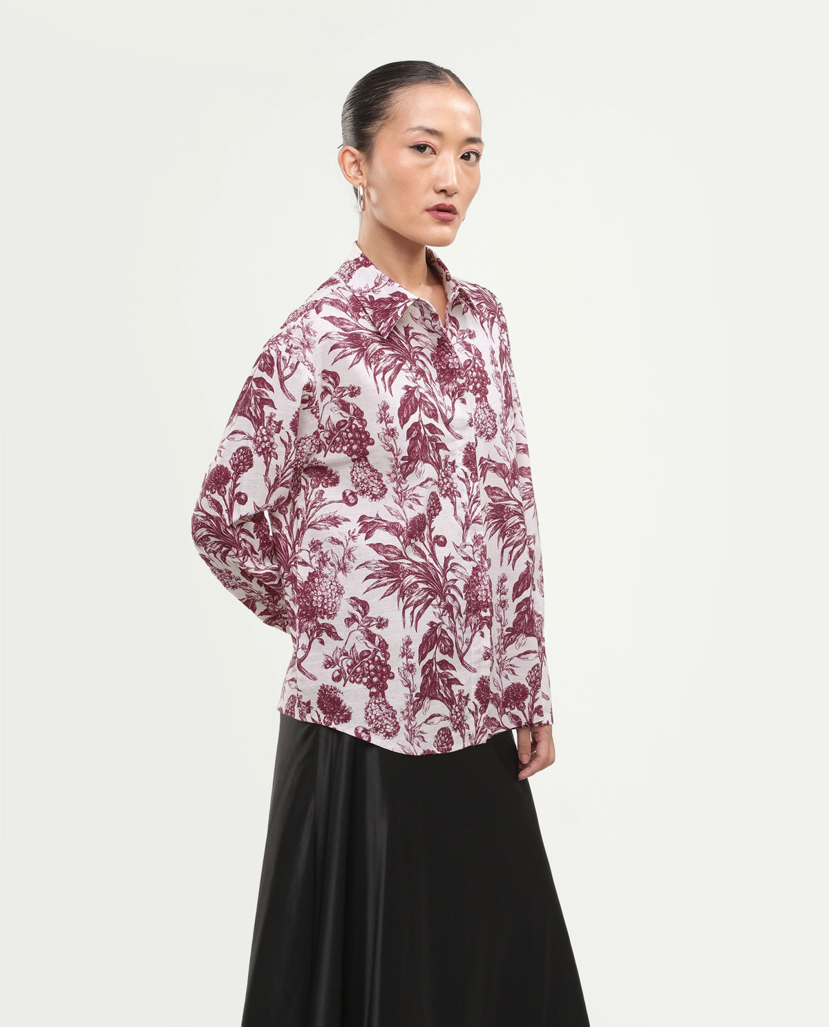 Rareism Women's Fony-T Red Cotton Spread Collar Relaxed Floral Print Shirt