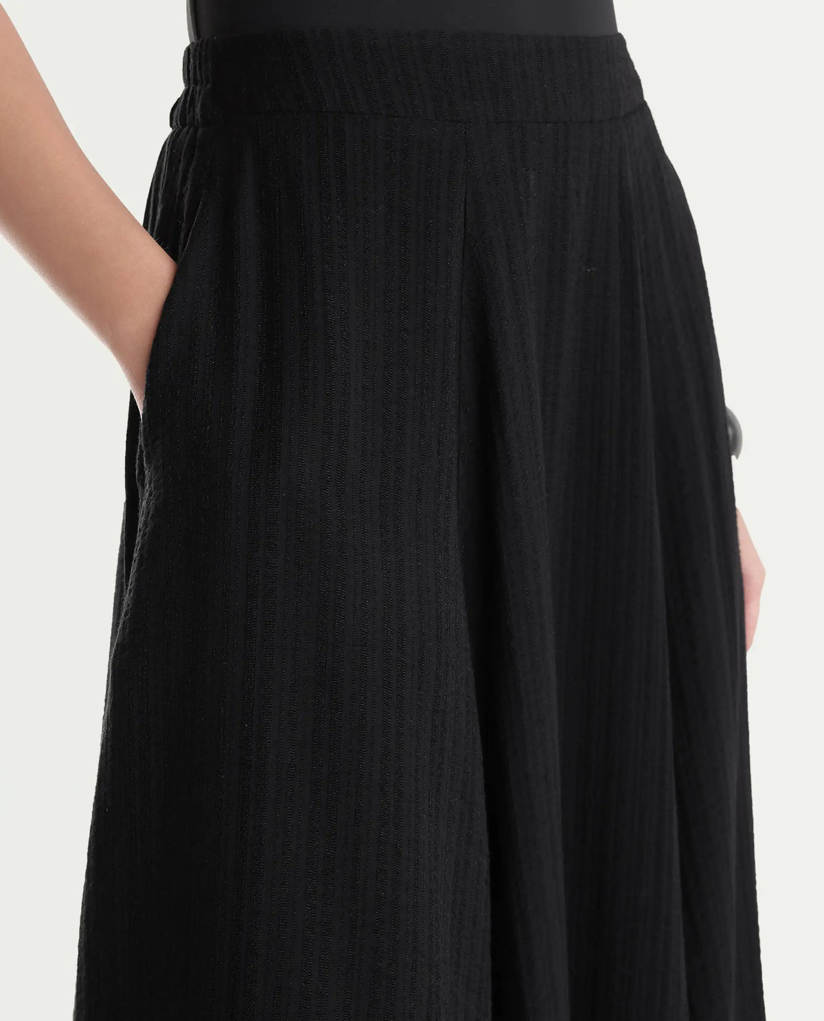 Rareism Women's Quin-B Black Viscose Blend Flared Jacquard Skirt