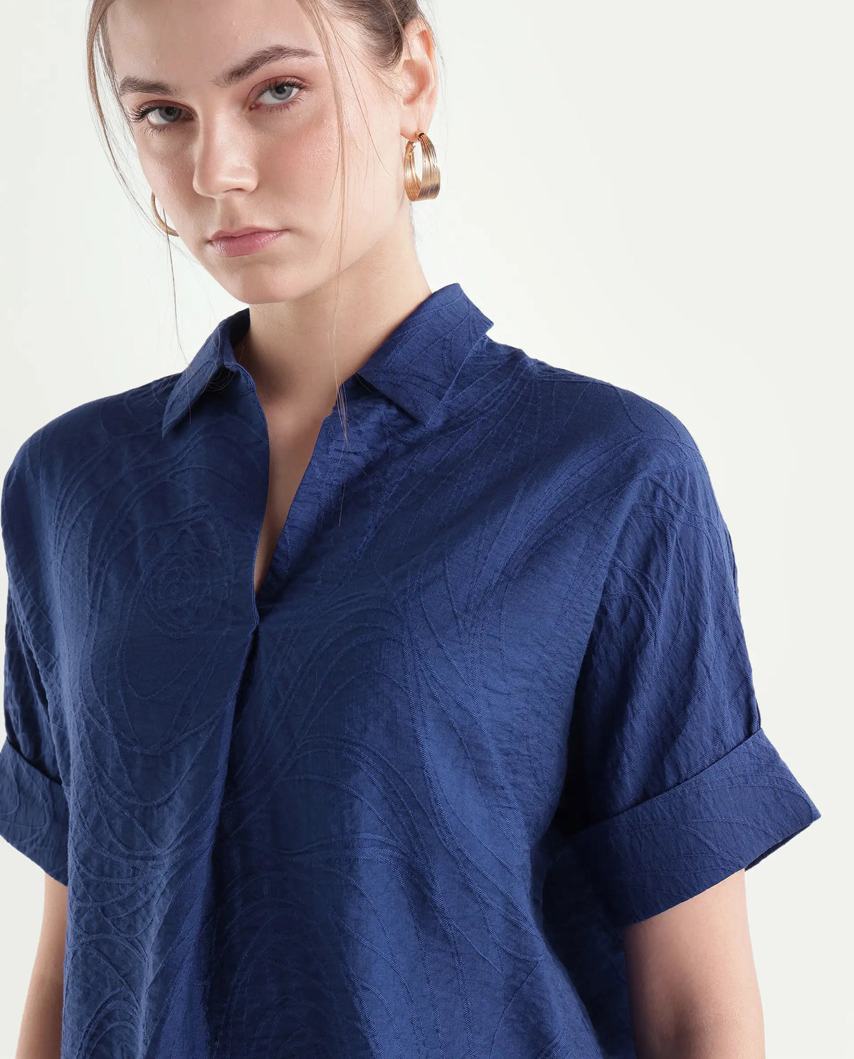 Rareism Women's Dazure Blue Viscose Blend Spread Collar Boxy Jacquard Top
