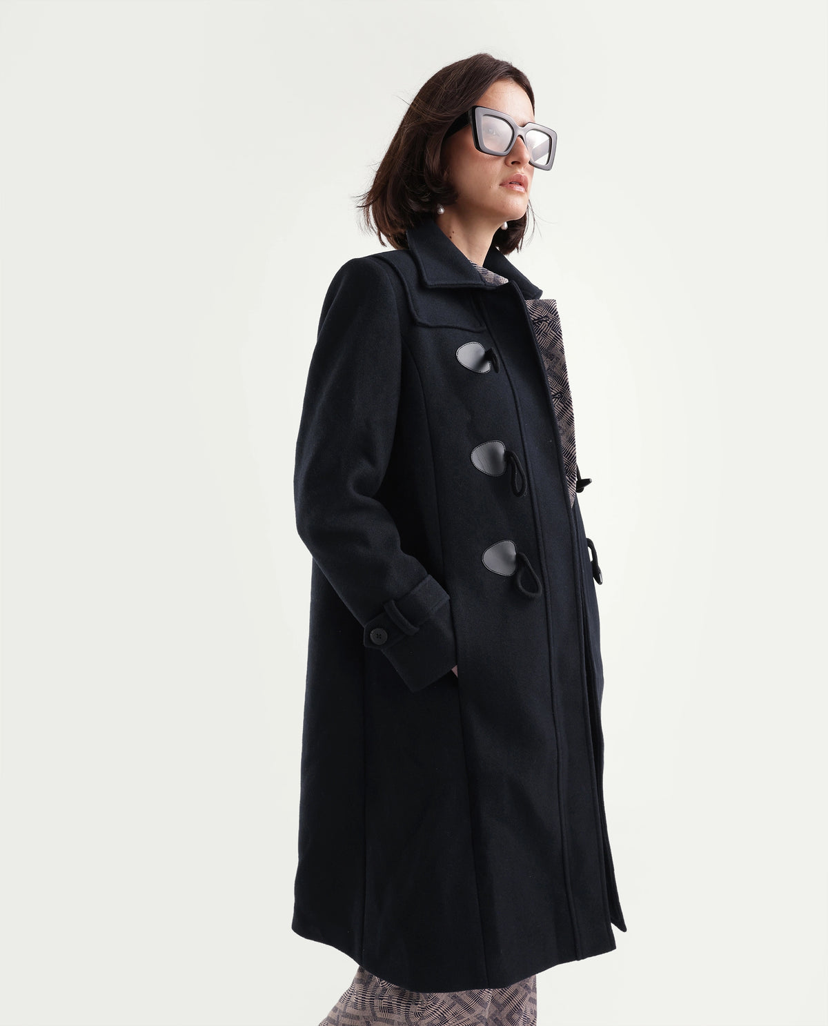 Rareism Women's Kobo Navy Polyester Spread Collar Button Relaxed Plain Jacket - image 4