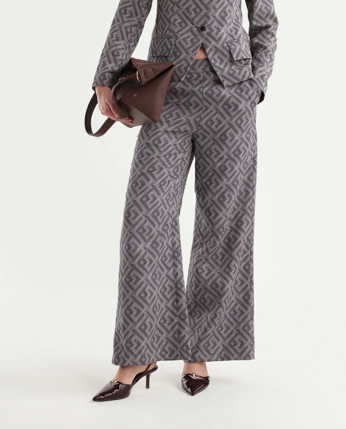 Rareism Women's Onfes-B Dusky Beige Cotton Blend Button And Zip Wide Leg Jacquard Trouser - image 1