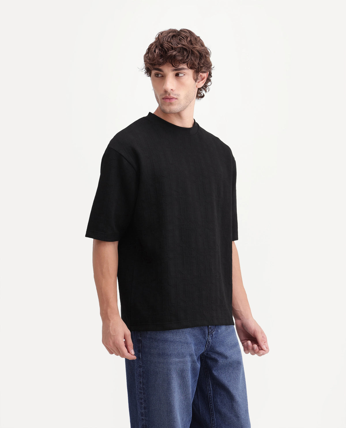 Rare Rabbit Mens Corin Black Cotton Blend Crew Neck Regular Textured T-Shirt