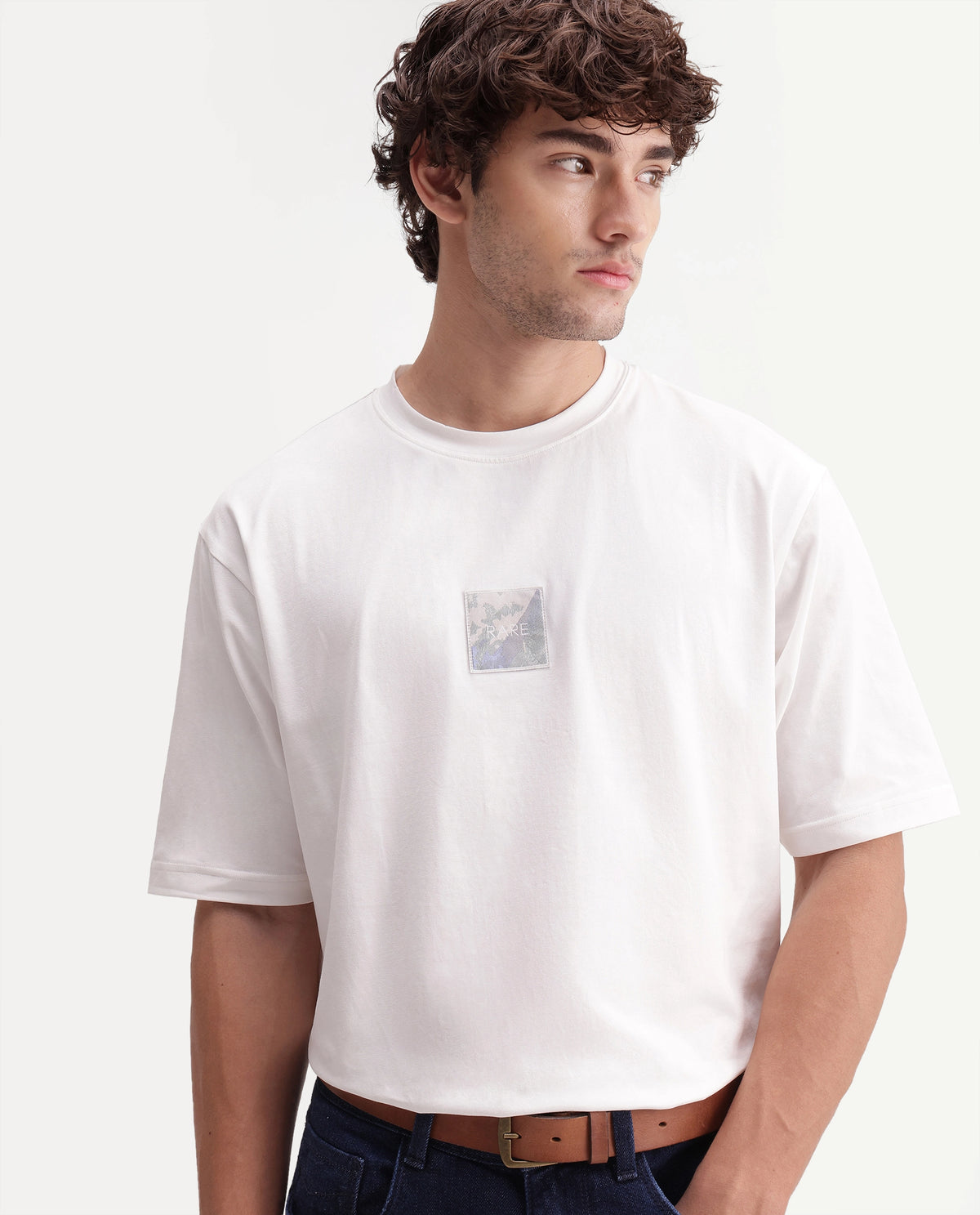 Rare Rabbit Mens Vero White Cotton Blend Pull-On Regular Graphic Print T-Shirt