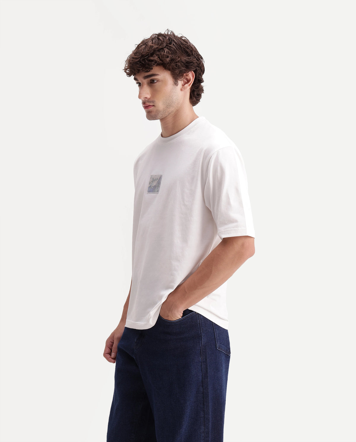 Rare Rabbit Mens Vero White Cotton Blend Pull-On Regular Graphic Print T-Shirt