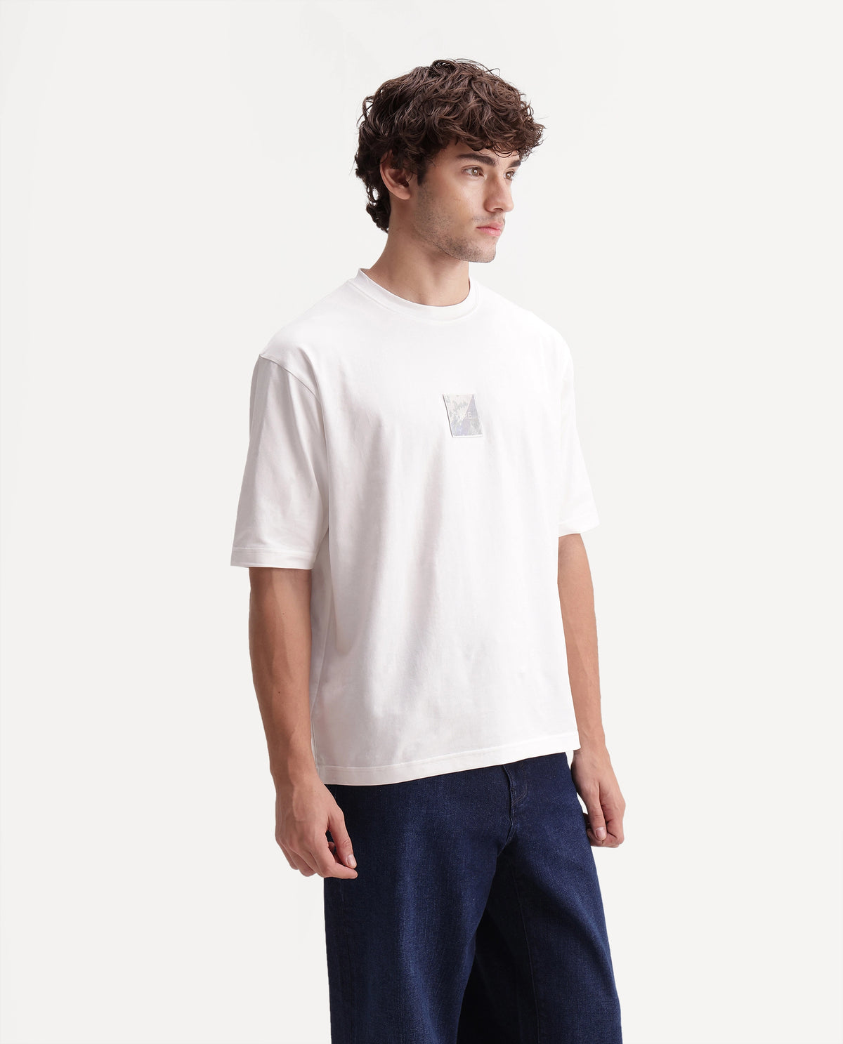 Rare Rabbit Mens Vero White Cotton Blend Pull-On Regular Graphic Print T-Shirt