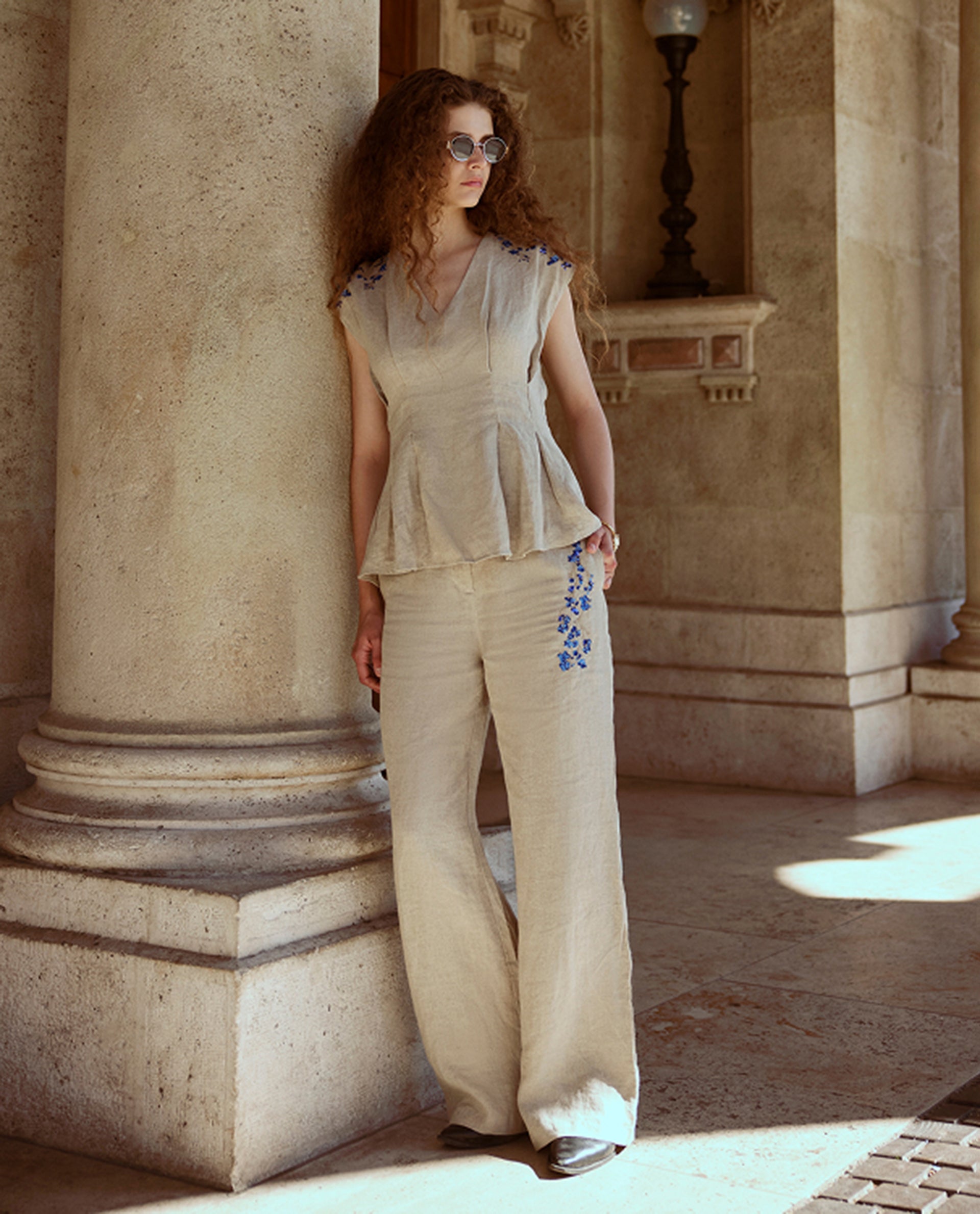 Rareism Women's Rubin-B Dusky Beige 100% Linen Button And Zip Wide Leg Plain Trouser