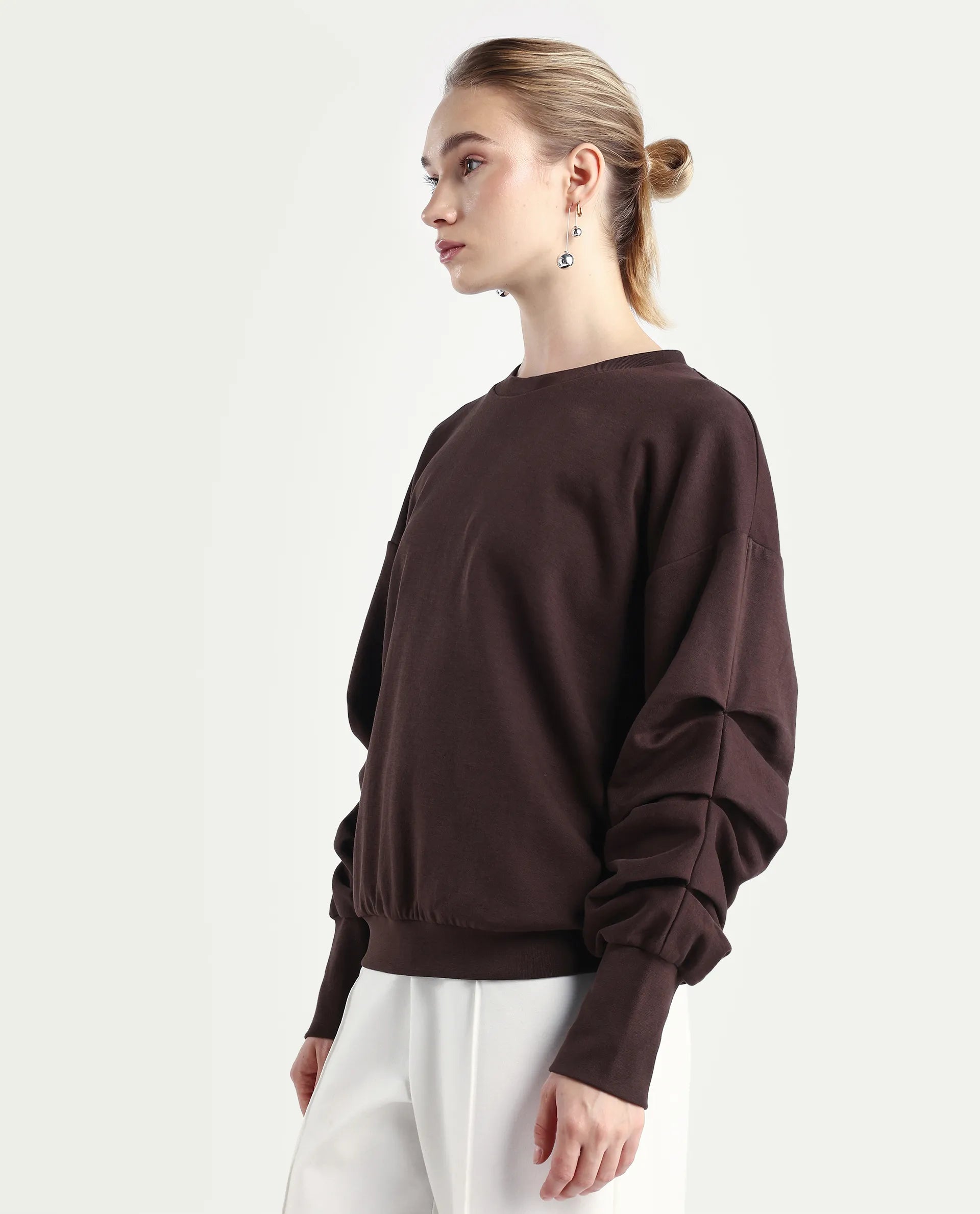 Rareism Women's Ruch Brown Cotton Blend Crew Neck Plain Hip Length Relaxed Fit Sweatshirt