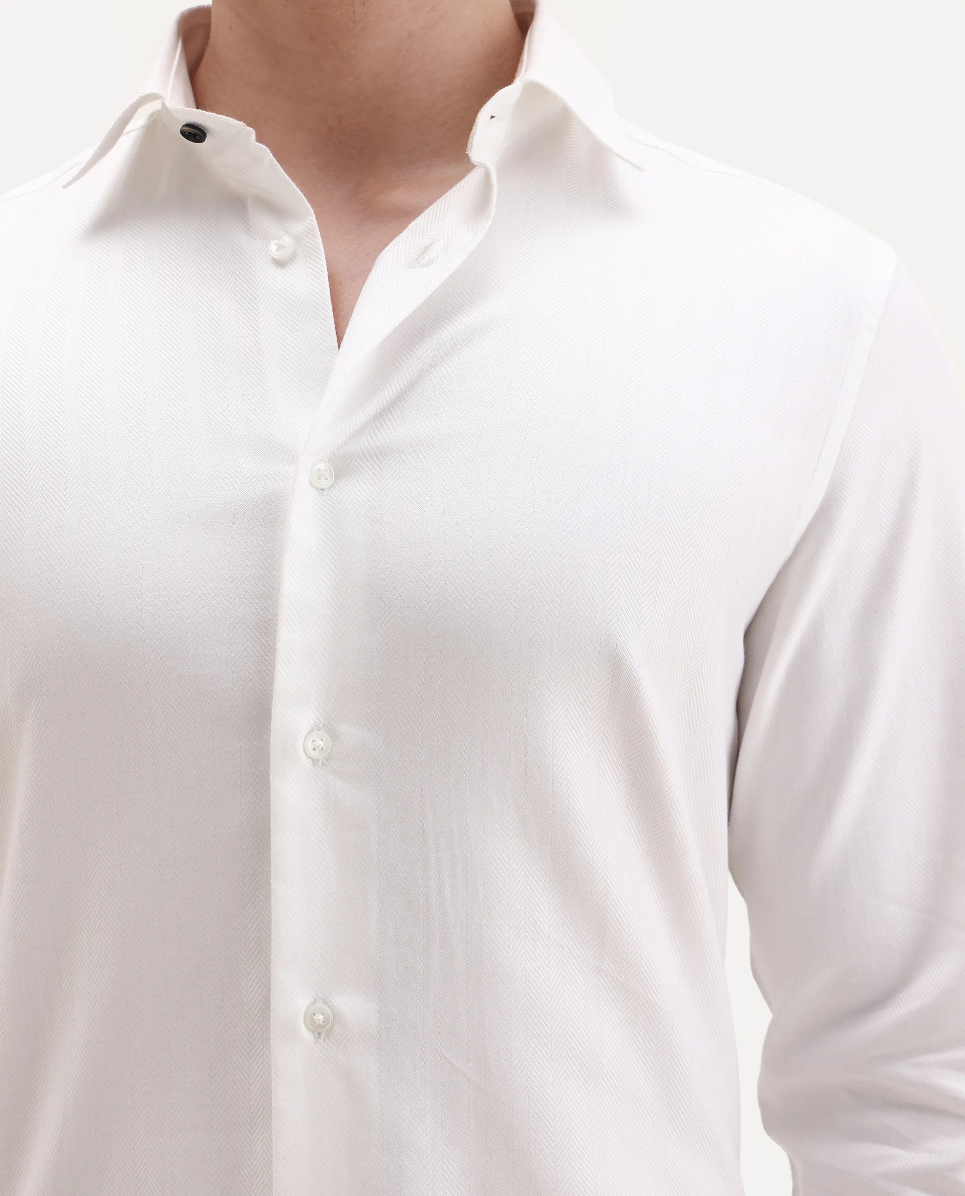 Rare Rabbit Men's Ruther 25 White Cotton Fabric Spread Collar Regular Jacquard Shirt