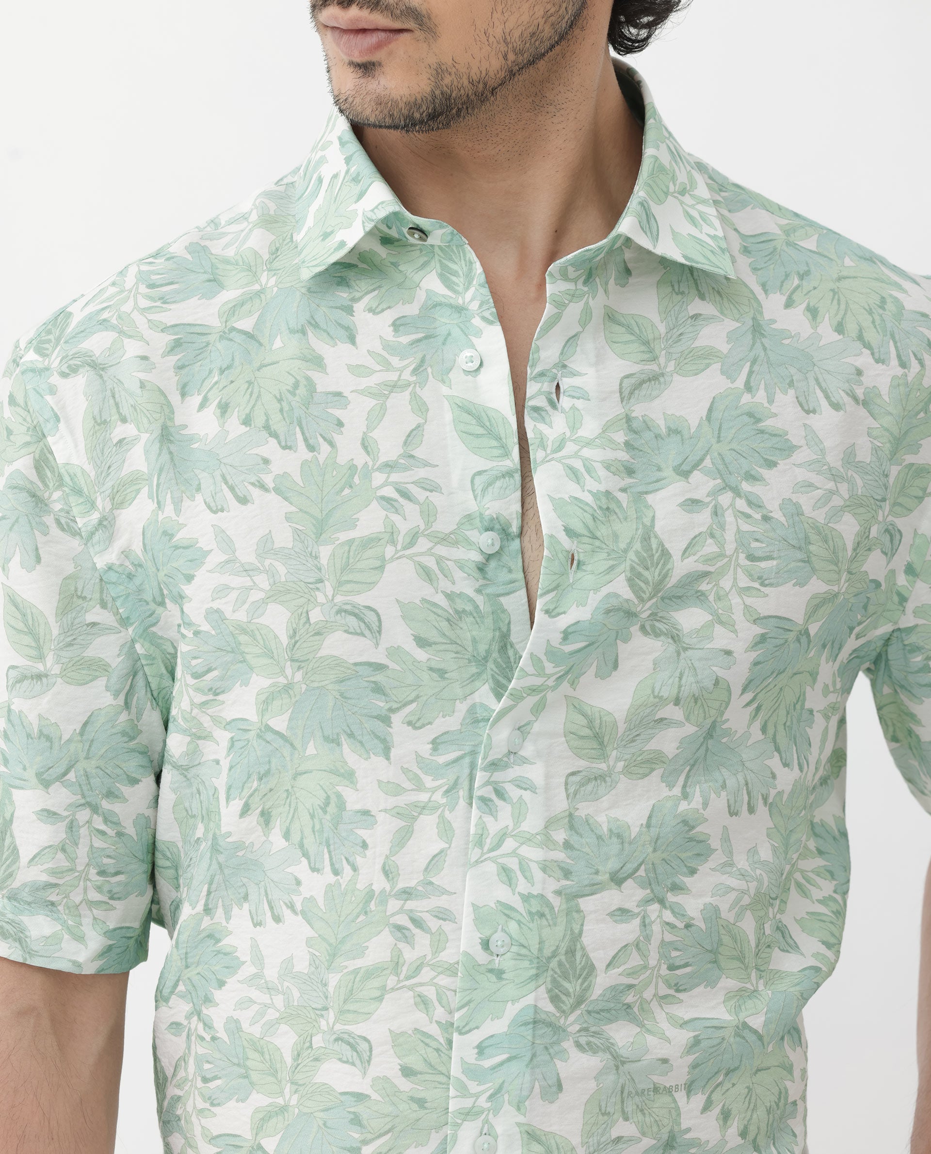 Rare Rabbit Mens Sage Pastel Green Viscose Nylon Fabric Blend Short Sleeve Boxy Fit Tropical Print Shirt