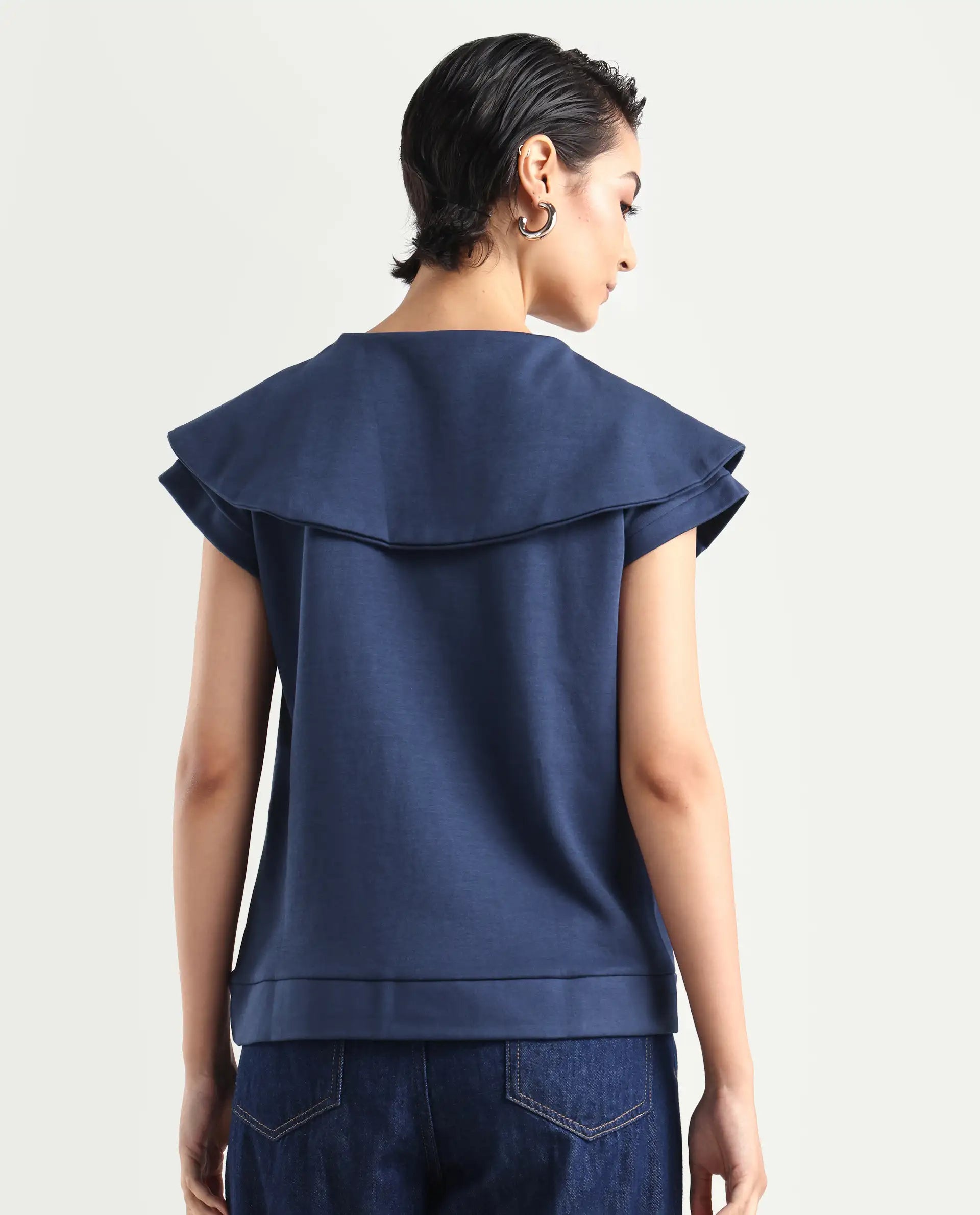 Rareism Women's Sail Navy Cotton Spread Collar Plain Extended Sleeves Relaxed Fit Sweatshirt