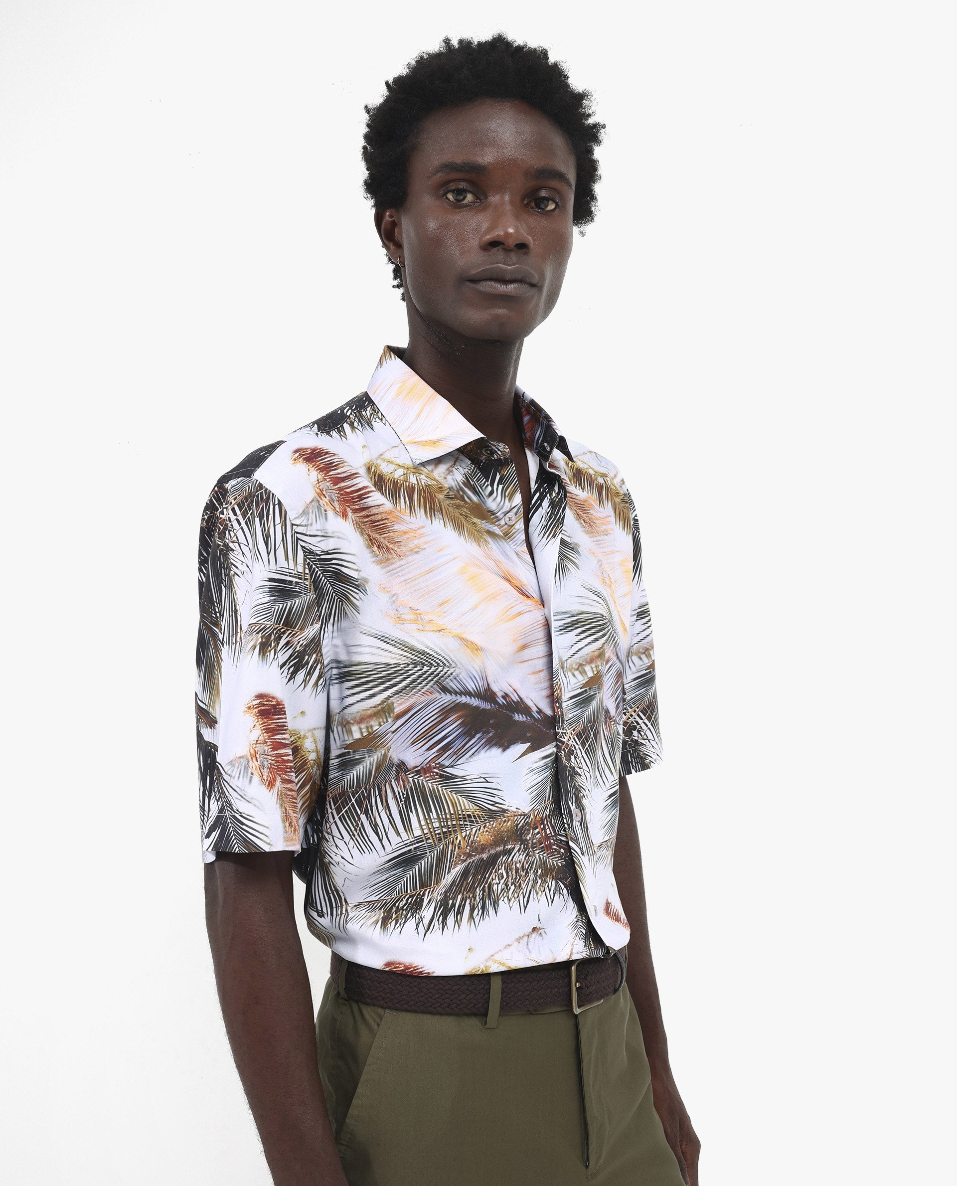 Rare Rabbit Men's Saiph Pastel Purple Viscose Fabric Short Sleeve Boxy Fit Tropical Print Shirt