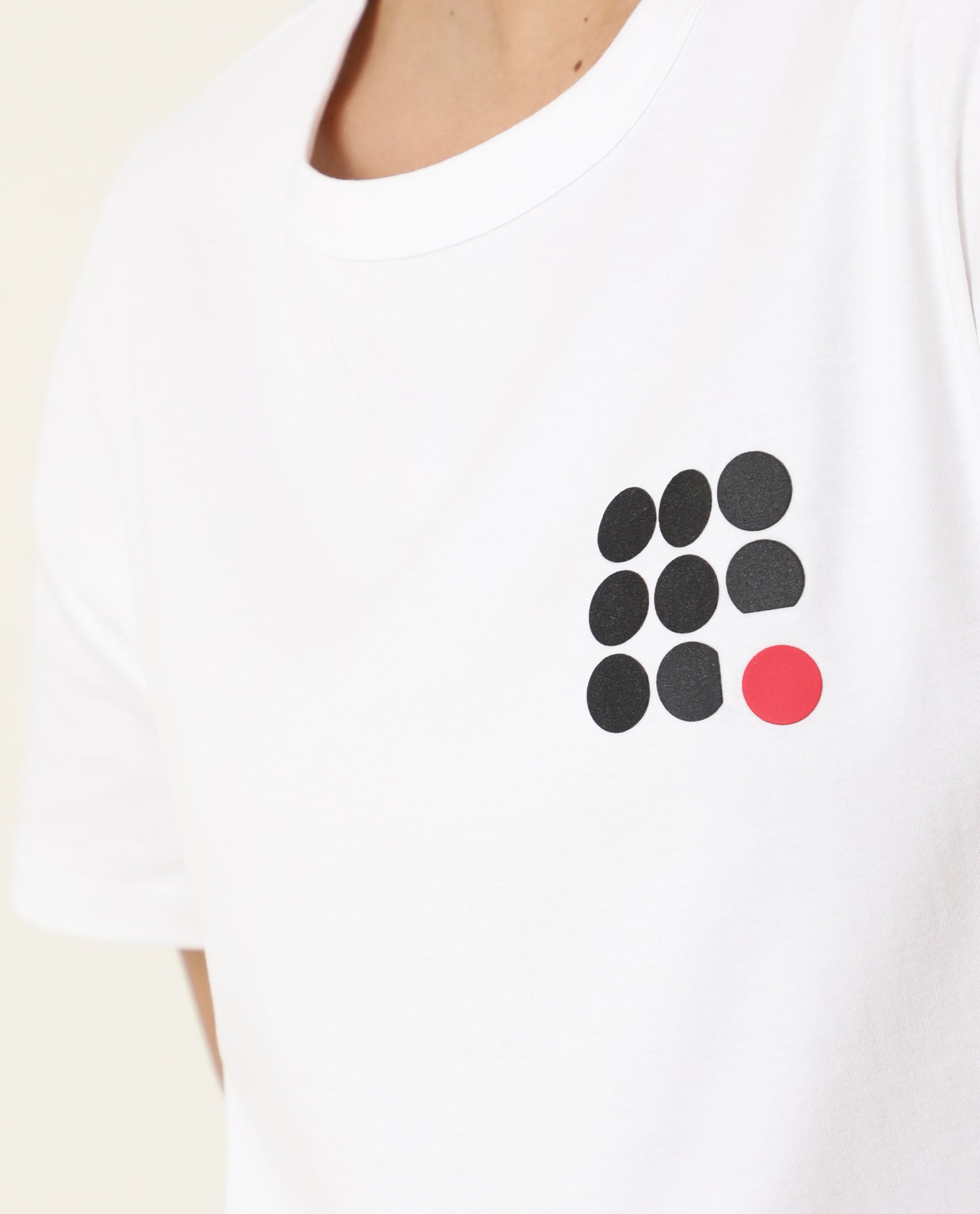 Rareism Women Sake White Cotton Fabric Regular Fit Half Sleeves Color Blocked Crew Neck T-Shirt