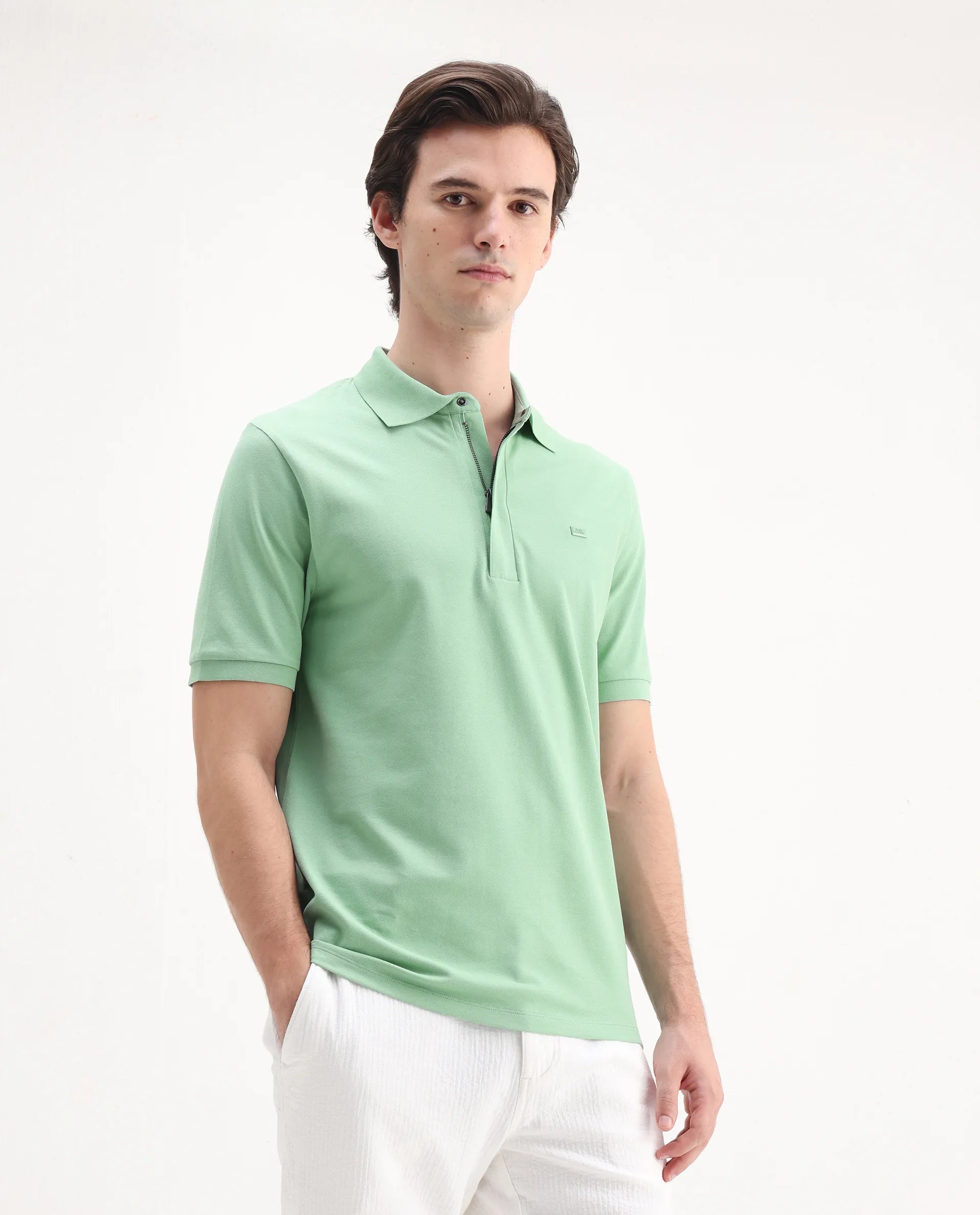 Rare Rabbit Men's Salis-25 Green Cotton Plain Regular Fit Half Sleeve Polo