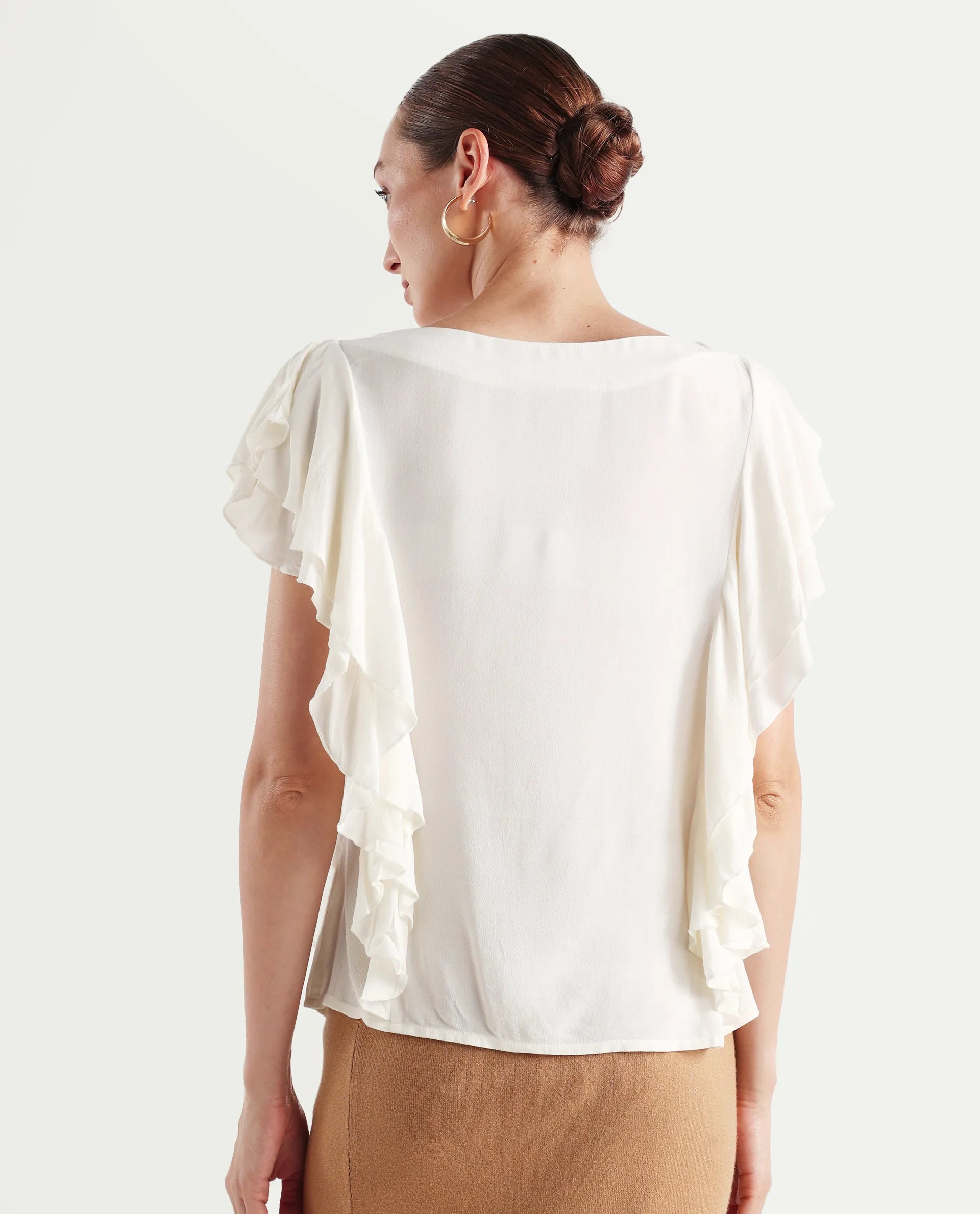 Rareism Women's Samal Off White Viscose Blend Boat Neck Plain Ruffled Sleeve Regular Fit Top