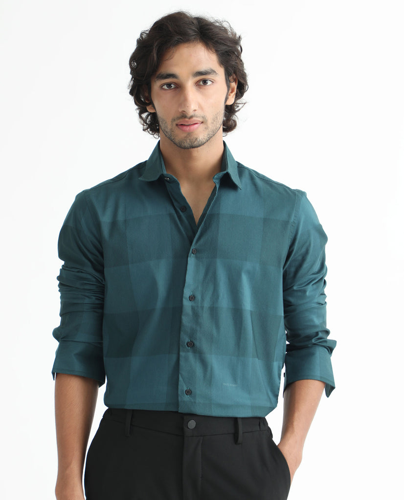Men Cotton Checks Shirt at Rs 250