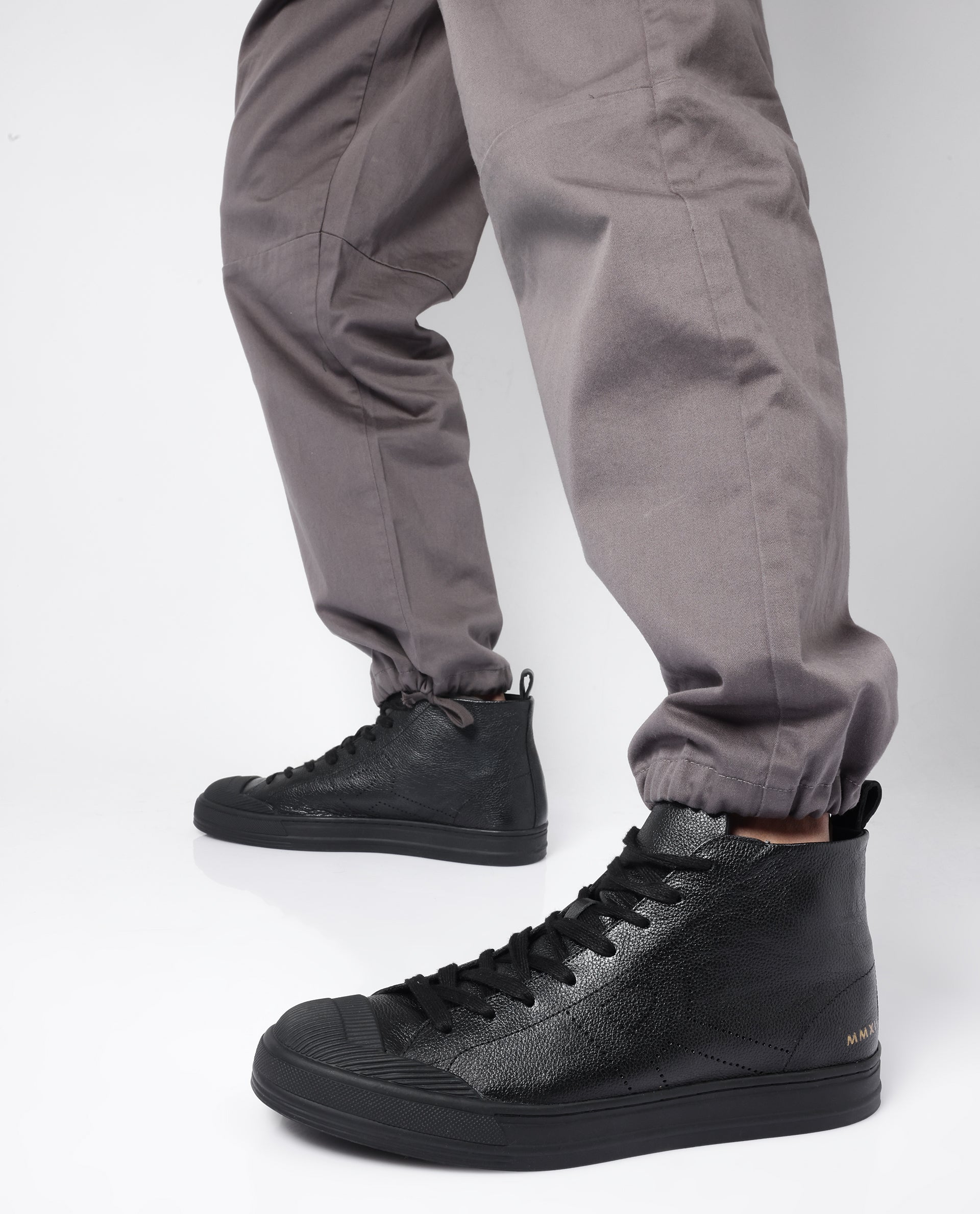 Rare Rabbit Mens Sauron Hi Pro Black Premium Milled Leather Lace Up High Top Round Toe Sneaker Shoes