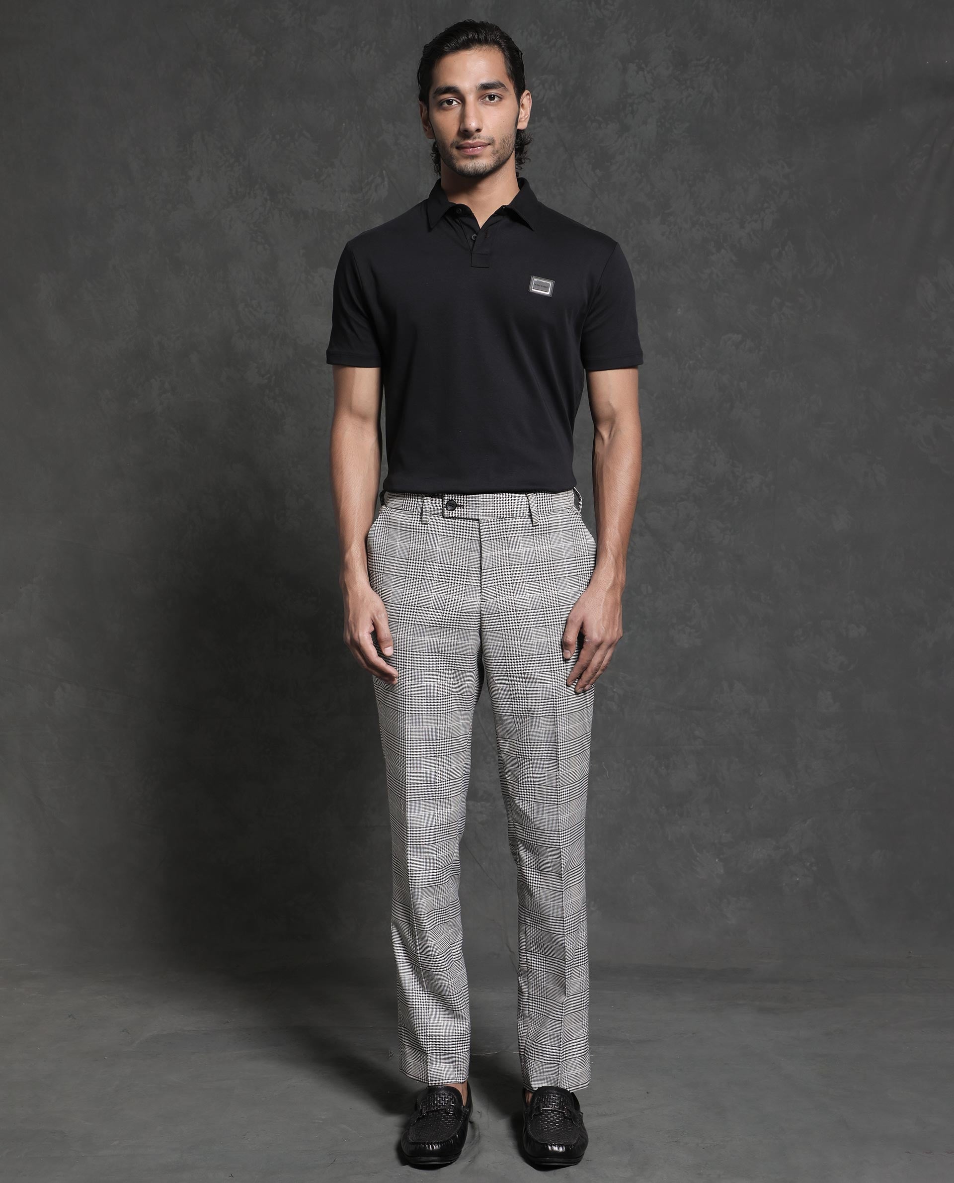 Buy online Mid Rise Check Formal Trouser from Bottom Wear for Men by V-mart  for ₹449 at 10% off | 2024 Limeroad.com
