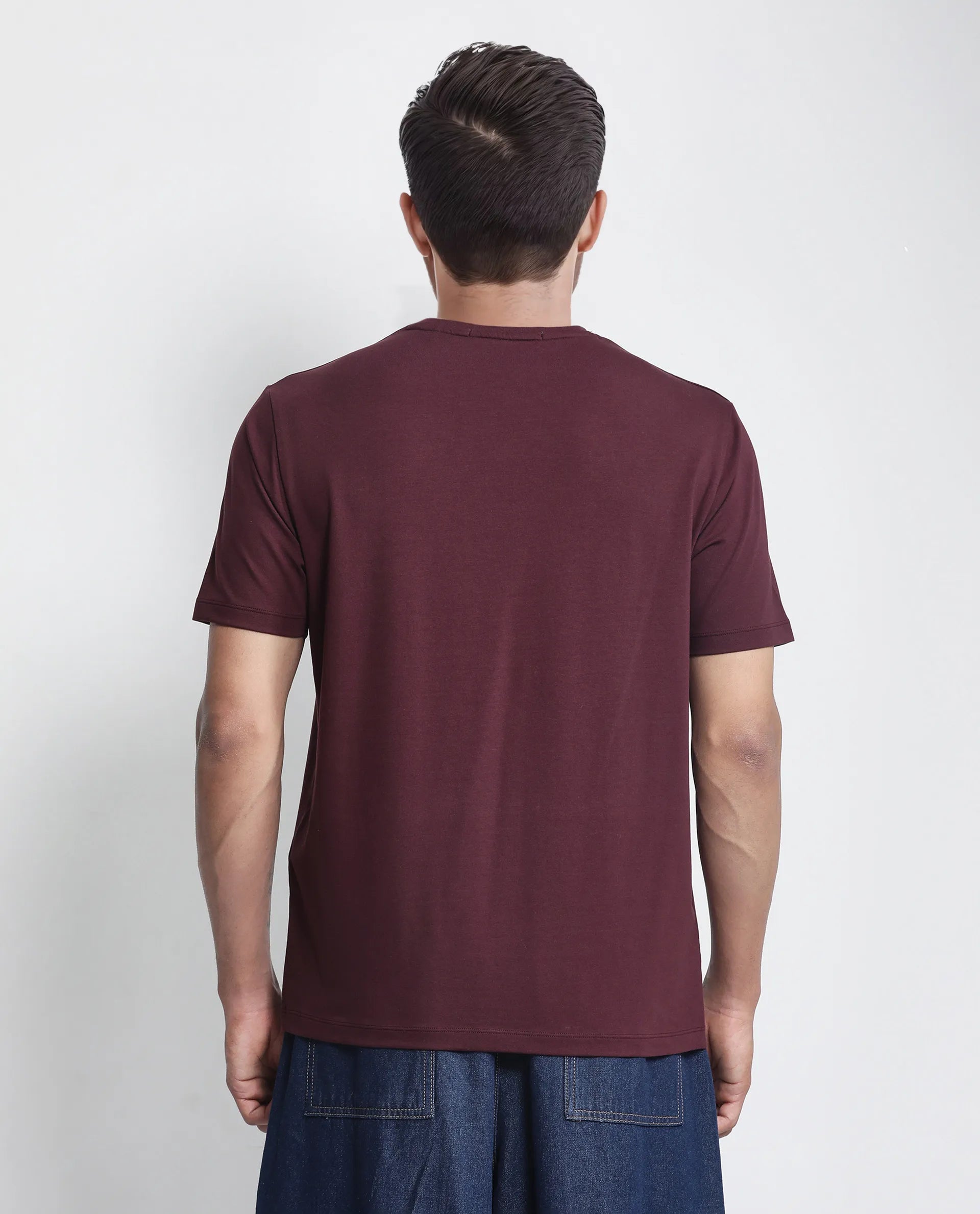 Rare Rabbit Men Saw Pastel Pastel Maroon Cotton Lycra Fabric Short Sleeve Crew Neck Slip-On Plain T-Shirt