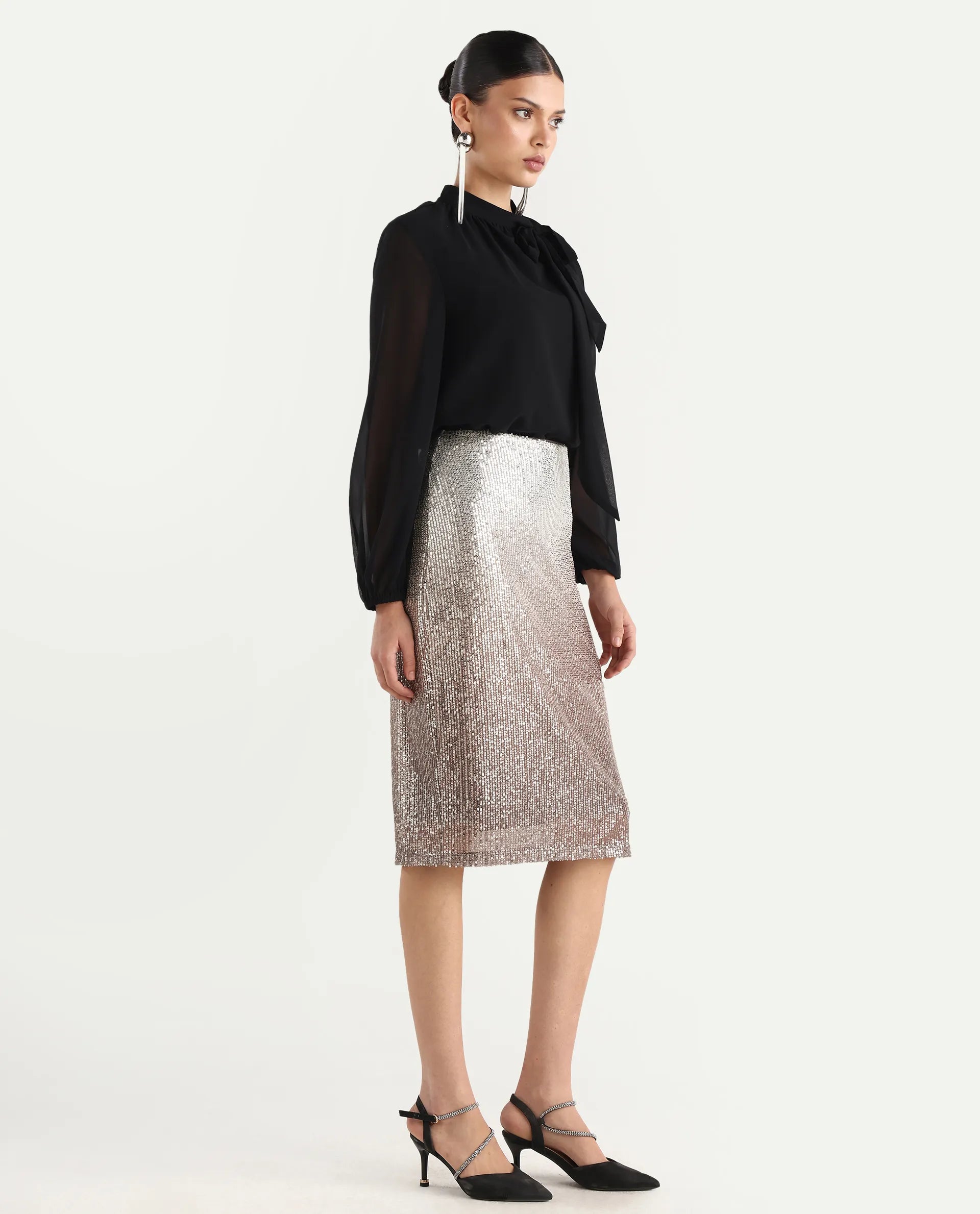 Rareism Women's Seoul Metallic Gold Plain Knee Length Fitted Skirt