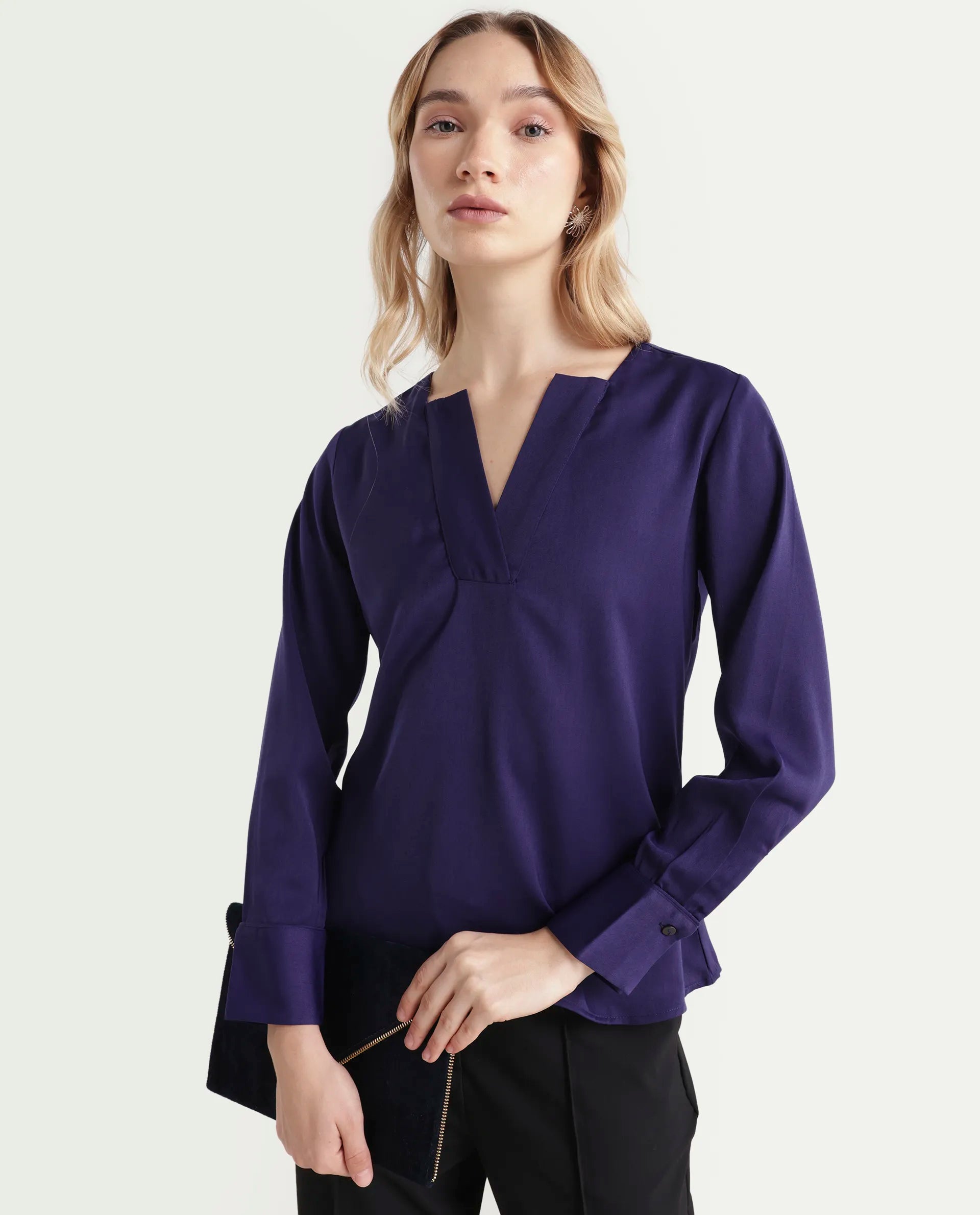 Rareism Women's Shami Navy Polyester V-Neck Plain Cuffed Sleeve Regular Fit Top