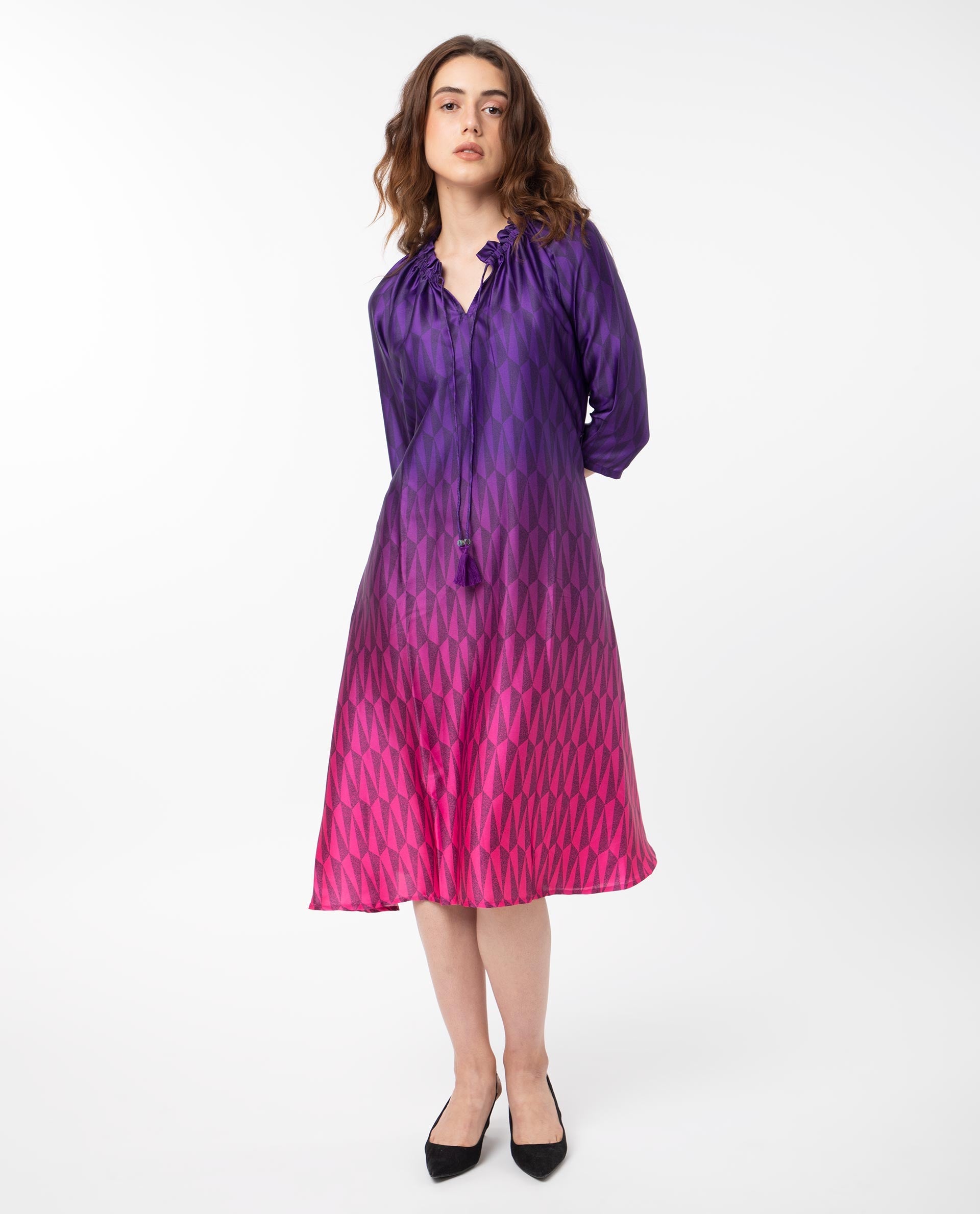 Rareism Women Shaw Pink Polyester Fabric 3/4Th Sleeves Drawstring Closure Tie-Up Neck Regular Fit Ombre Knee Length Dress