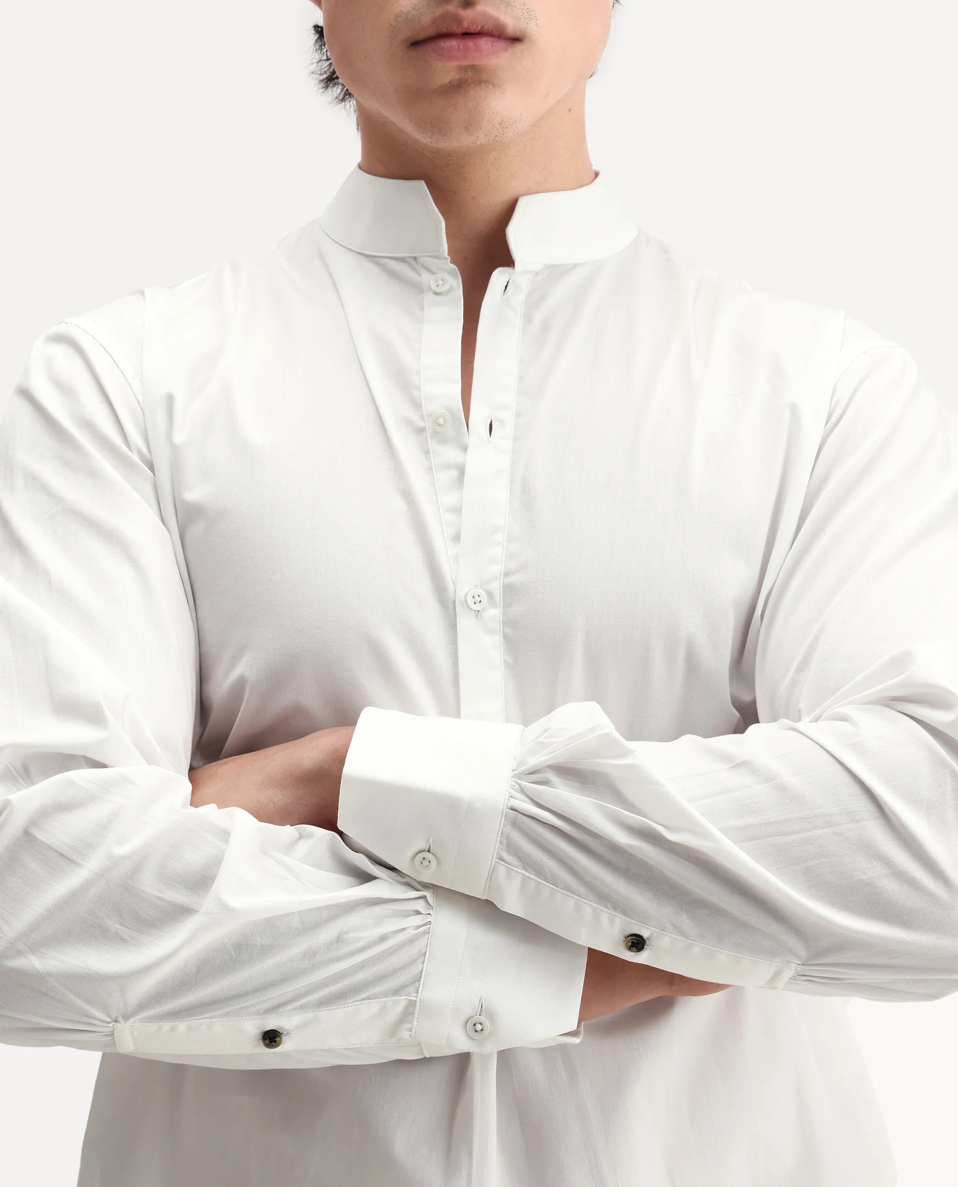 Rare Rabbit Men's Shin White Cotton Plain Regular Fit Full Sleeve Mandarin Collar Shirt