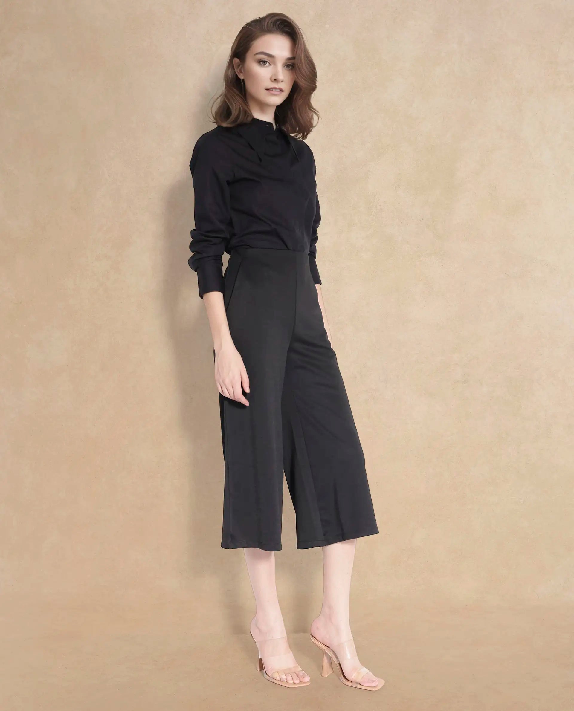 Rareism Women's Shoyo Black Polyester Plain Midi Flared Trouser