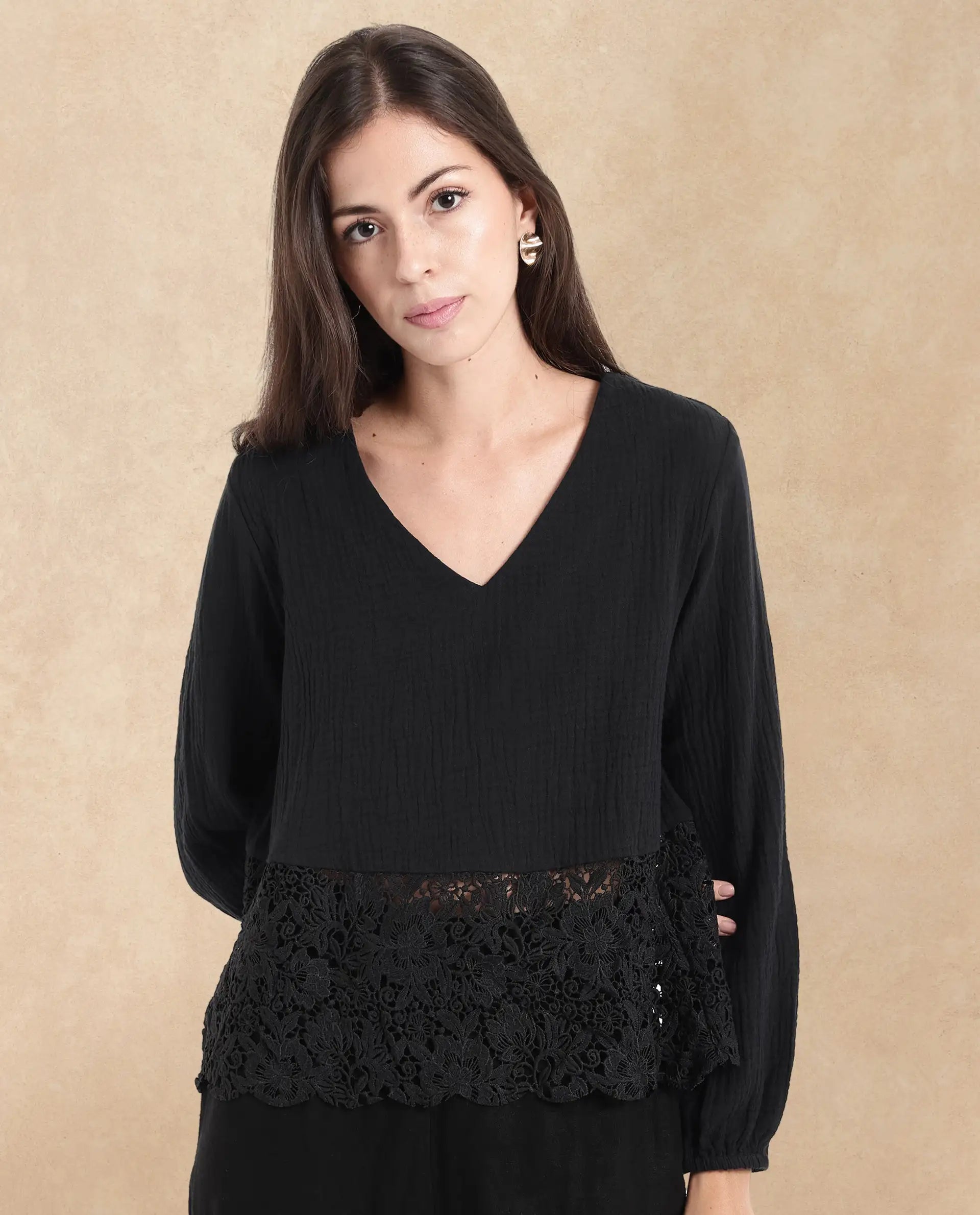 Rareism Women Sinloa-SC Black Bishop Sleeve V-Neck Plain Top