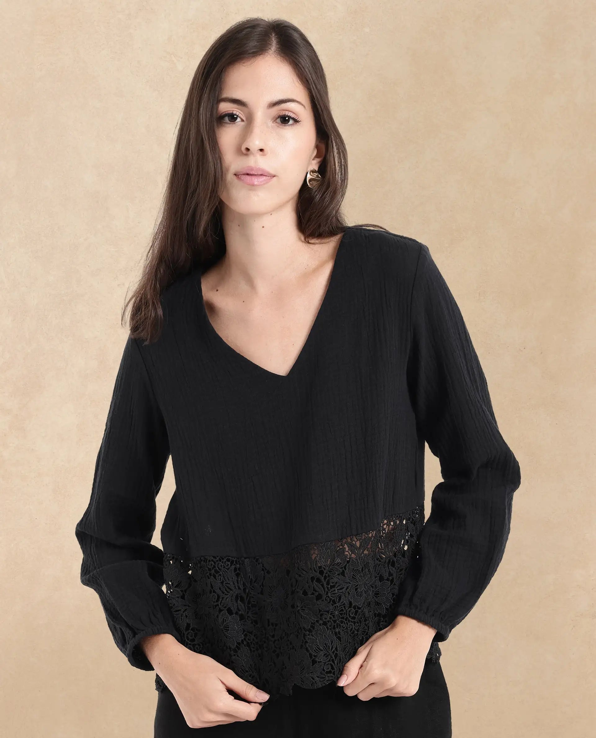 Rareism Women Sinloa-SC Black Bishop Sleeve V-Neck Plain Top