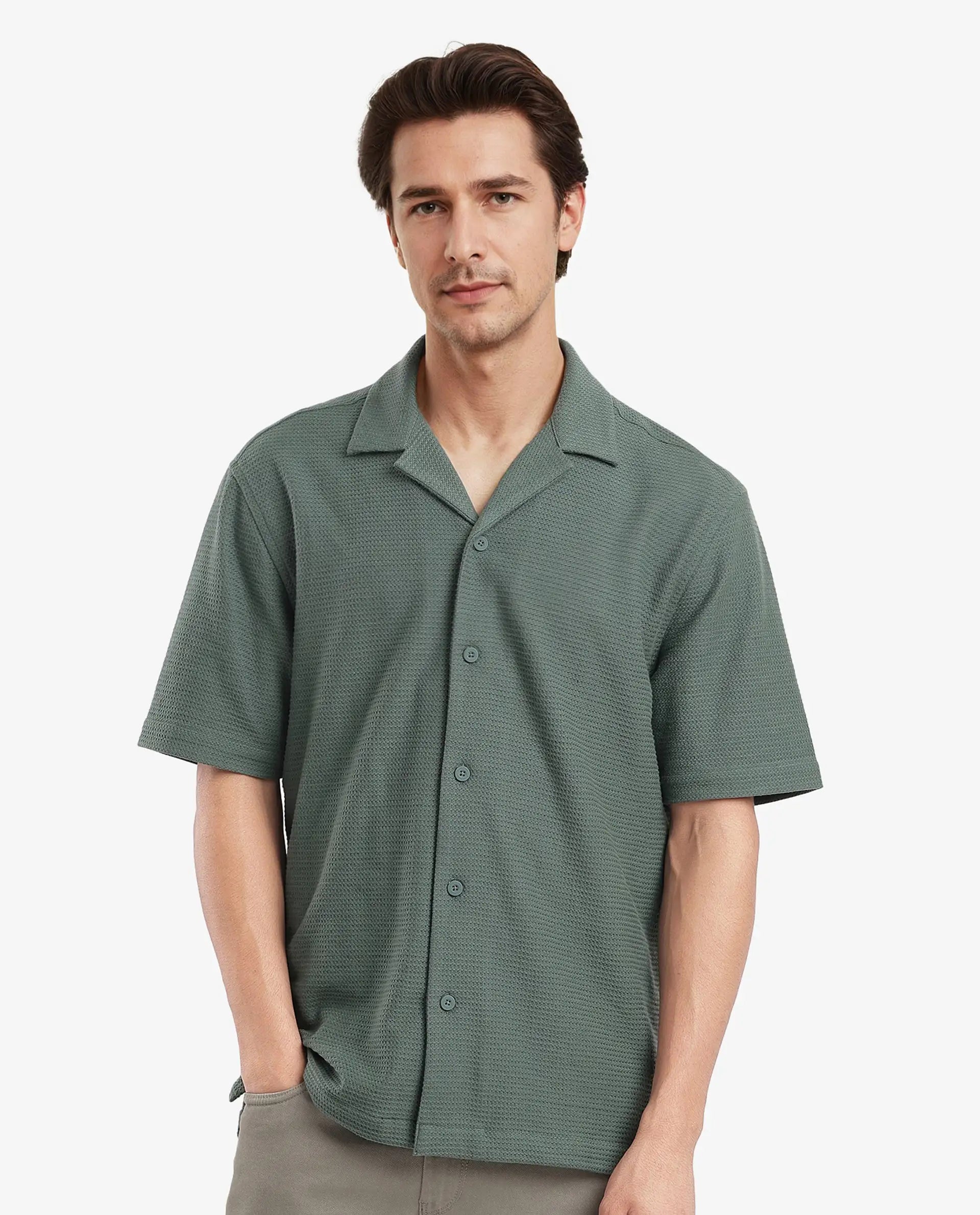 Rare Rabbit Men Site Ss Dusky Green Short Sleeve Collared Neck Button Closure Regular Fit Plain Shirt