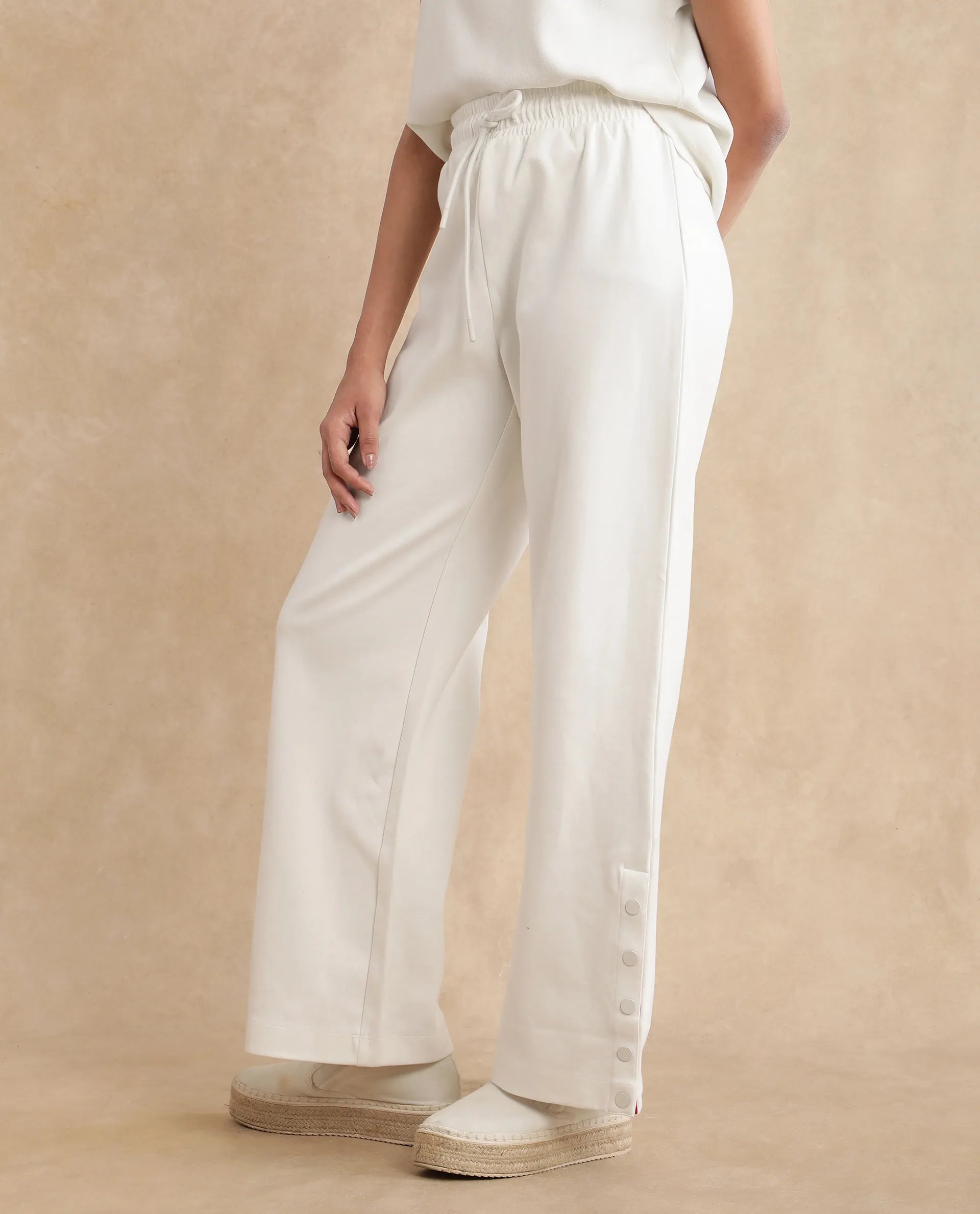 Rareism Women Slite White Cotton Fabric Relaxed Fit Plain Trouser