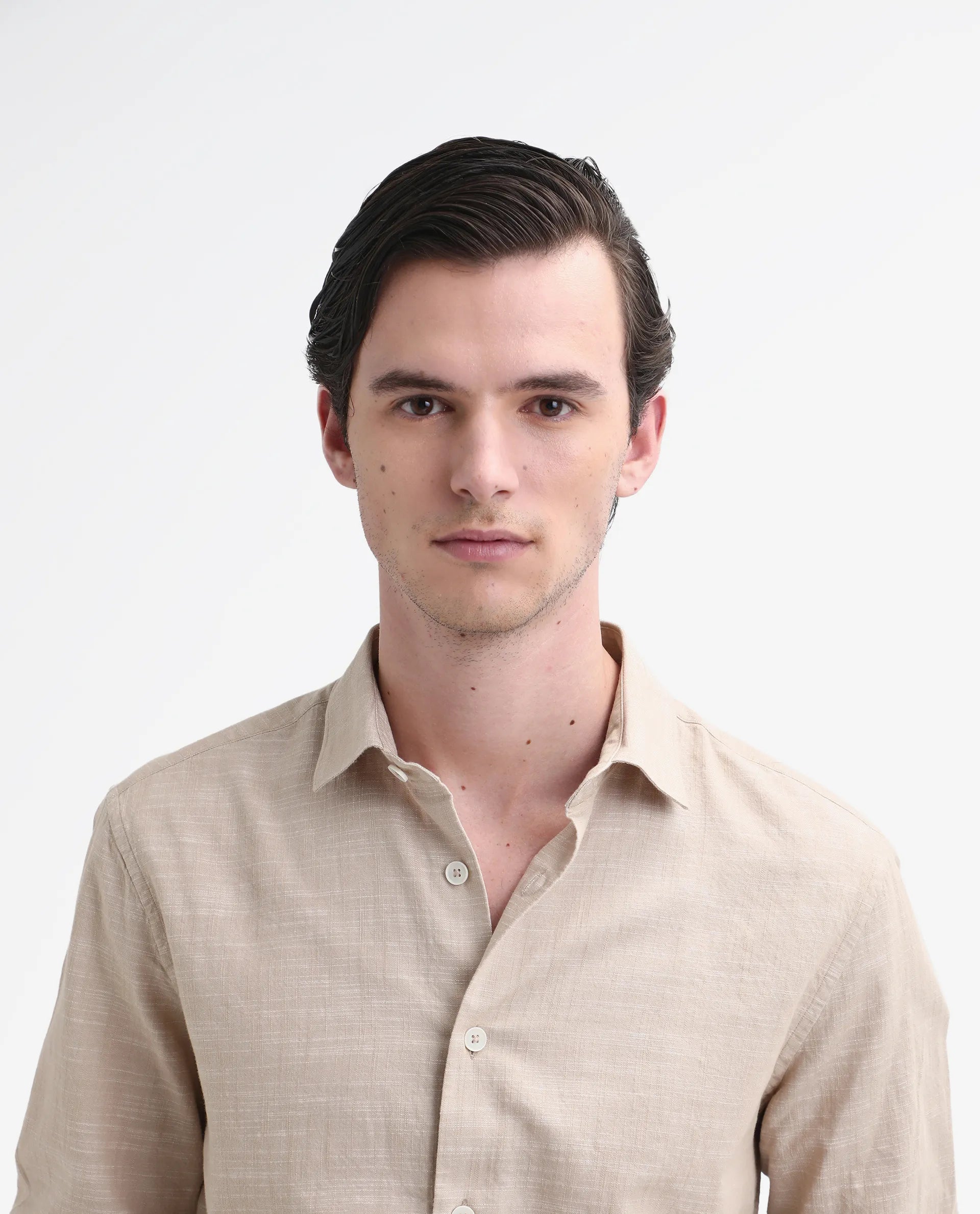 Rare Rabbit Men's Slub Beige Cotton Plain Regular Fit Full Sleeve Collared Shirt