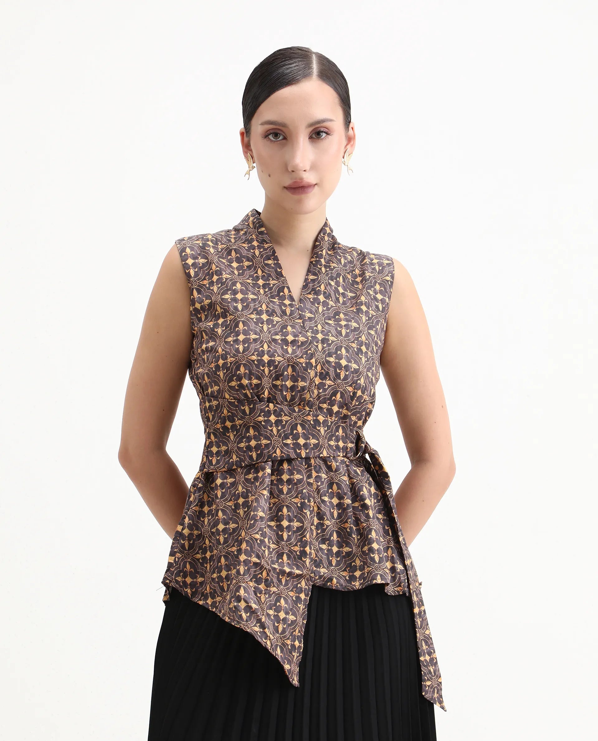 Rareism Women's Smudger Multi Cotton Blend Surplice Neck Geometric Print Sleeveless Regular Fit Top