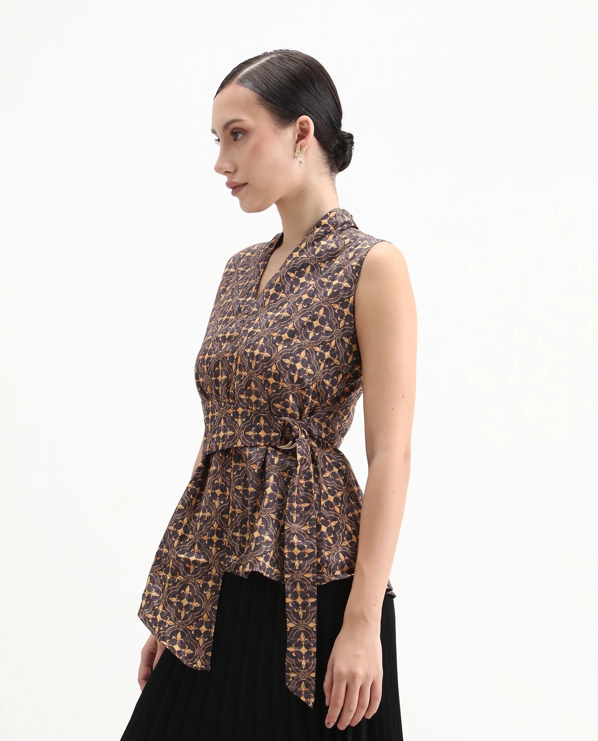 Rareism Women's Smudger Multi Cotton Blend Surplice Neck Geometric Print Sleeveless Regular Fit Top