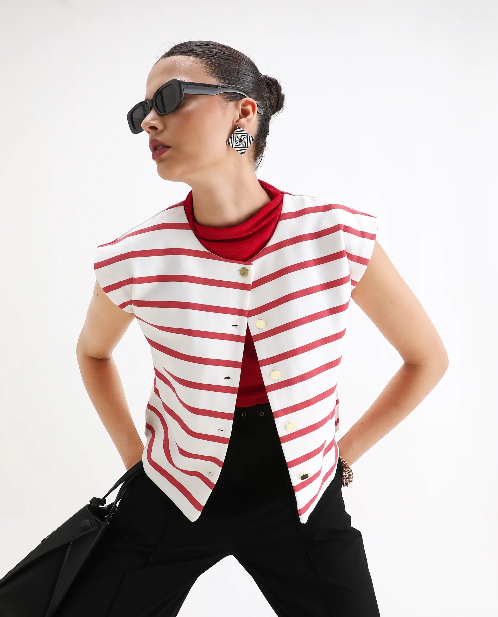 Rareism Women's Somdex Off White Cotton Blend Crew Neck Plain Sleeveless Regular Fit Top