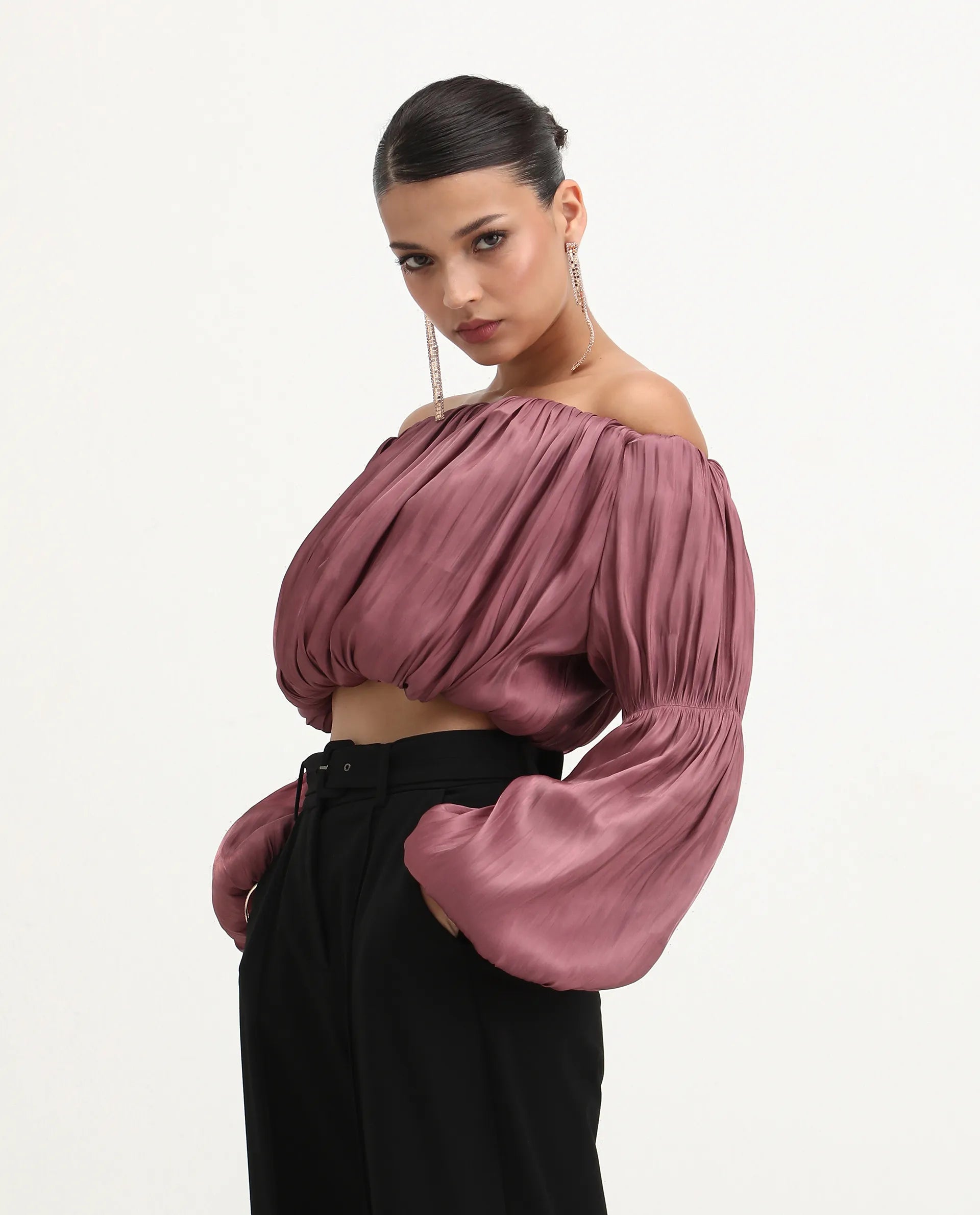 Rareism Women's Somhu Pink Polyester Off Shoulder Plain Fashion Sleeve Crop Fitted Top