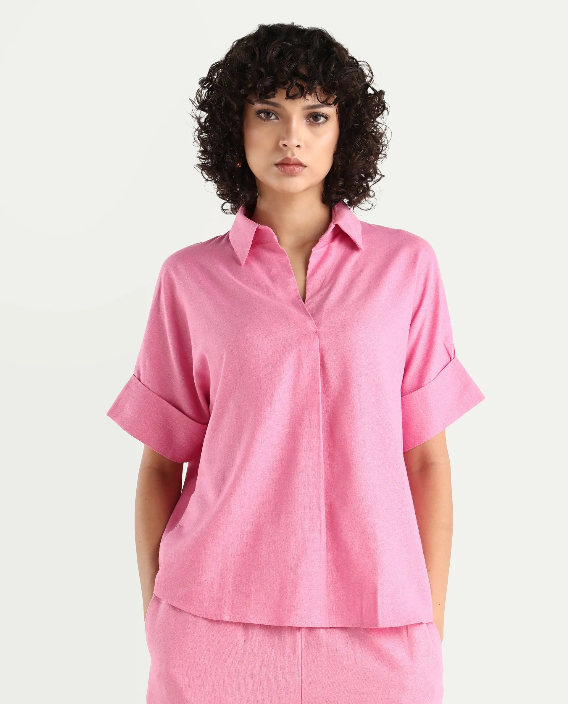 Rareism Women's Somkar T Pink Viscose Blend Johnny Collar Plain Extended Sleeves Relaxed Fit Top