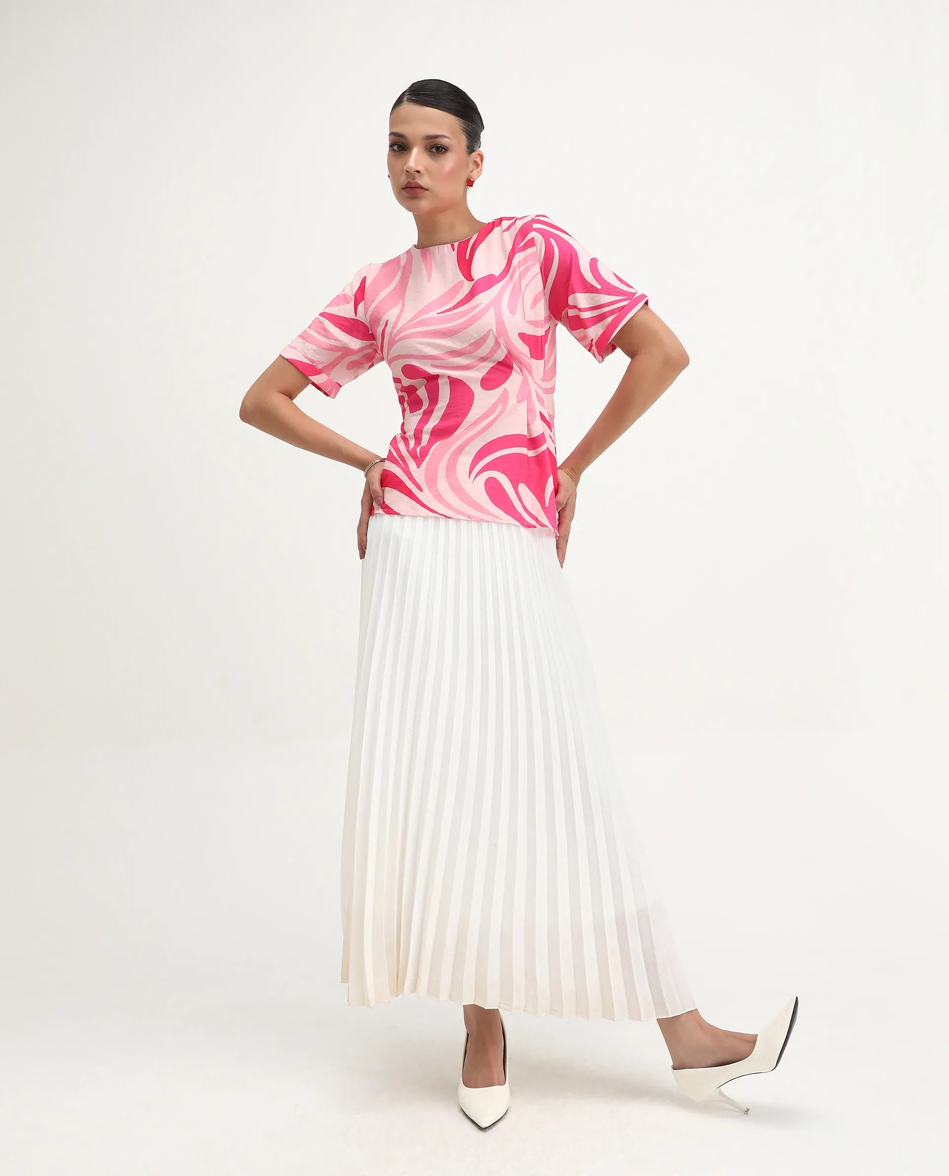 Rareism Women's Somtij Pink Viscose Blend Round Neck Abstract Print Regular Fit Top