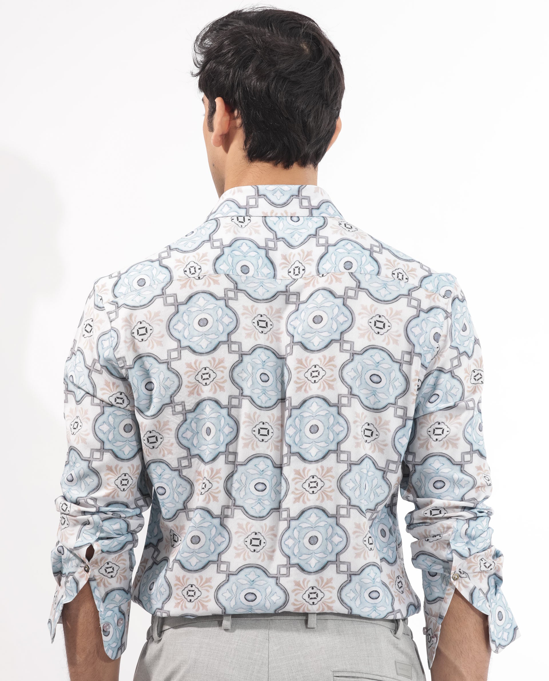 Rare Rabbit Mens Soren Pastel Multi Viscose Fabric Full Sleeves Abstract Floral Print Shirt