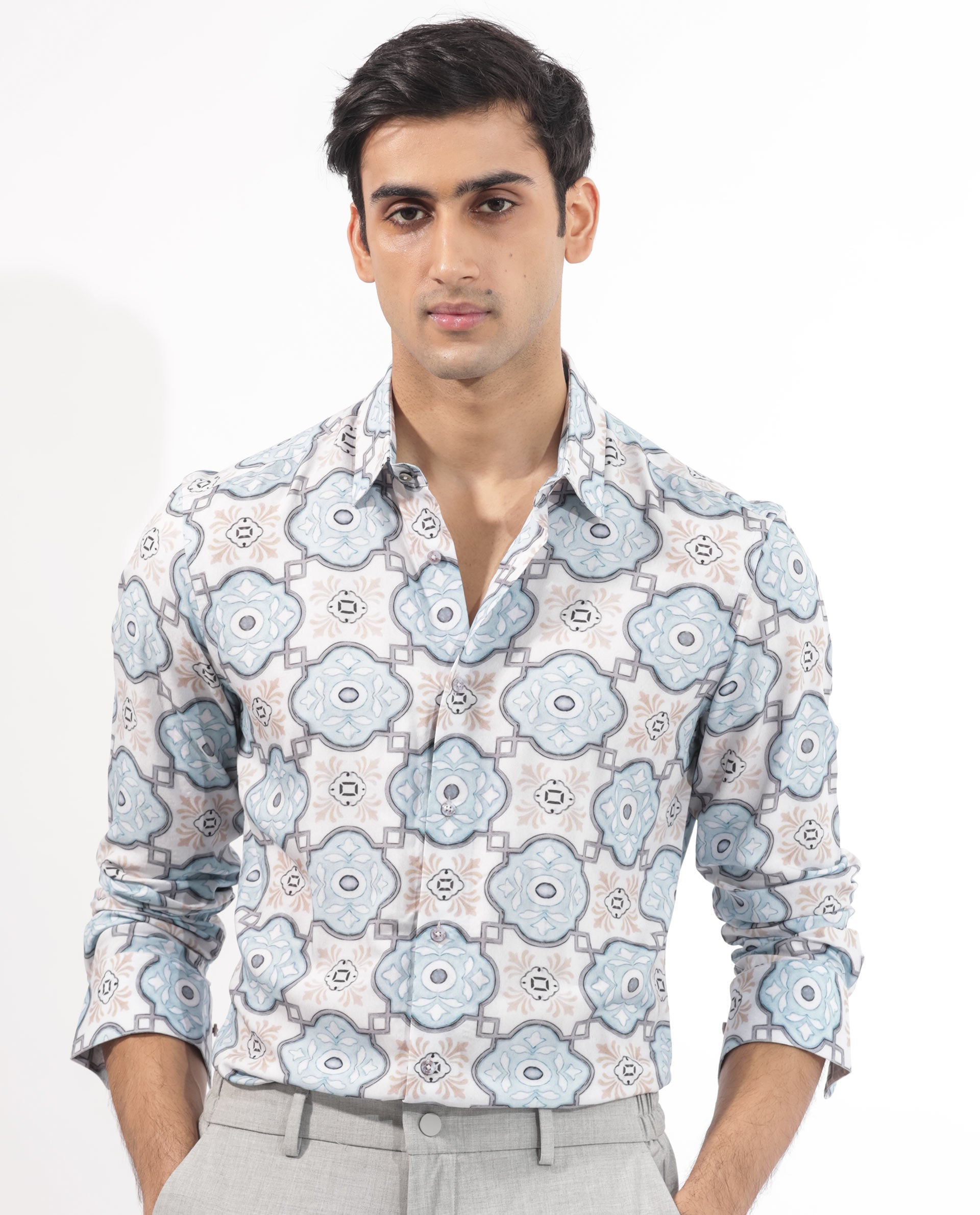 Rare Rabbit Mens Soren Pastel Multi Viscose Fabric Full Sleeves Abstract Floral Print Shirt