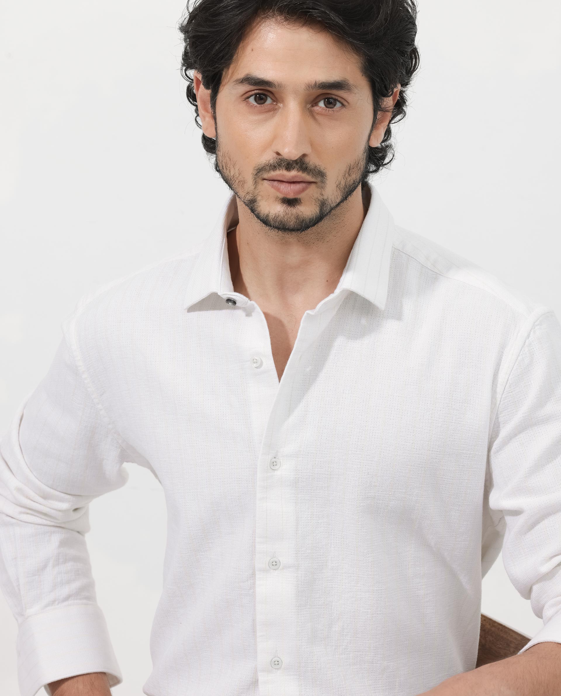 Rare Rabbit Mens Squa Off White Full Sleeves Cotton Fabric Sleeve Stripe Shirt