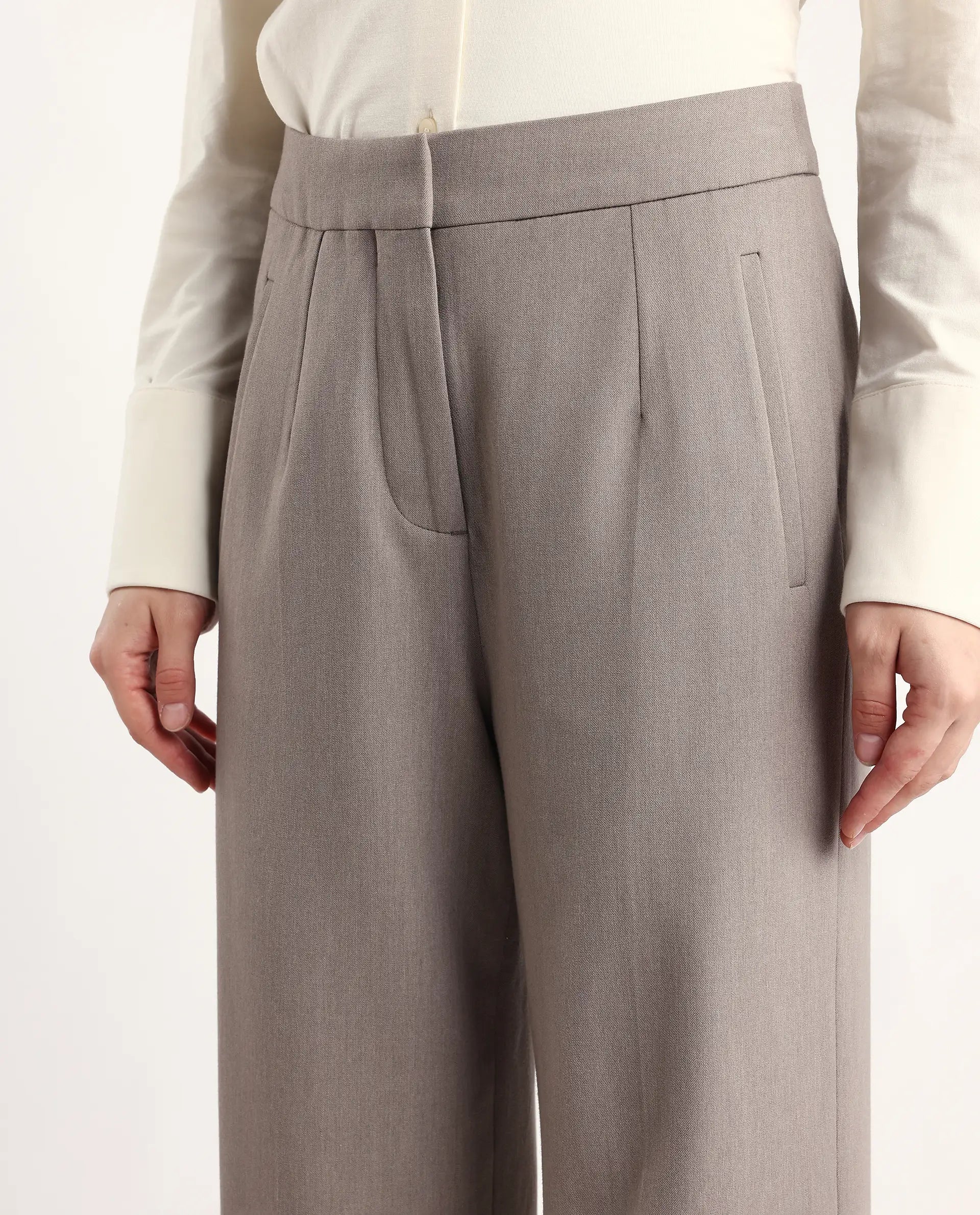 Rareism Women's Srait Fawn Polyester Blend Straight Fit Travel Trouser