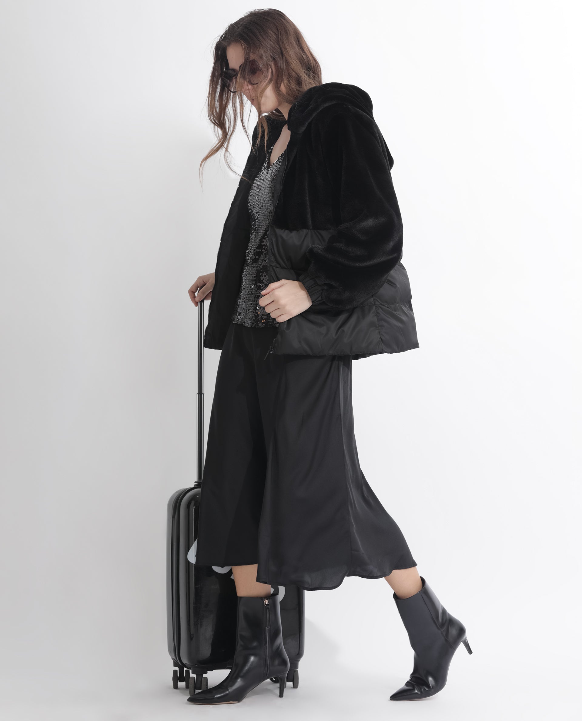 Rareism Women Stelar Black Polyester Fabric Full Sleeves Zip Closure Hooded Regular Fit Plain Jacket